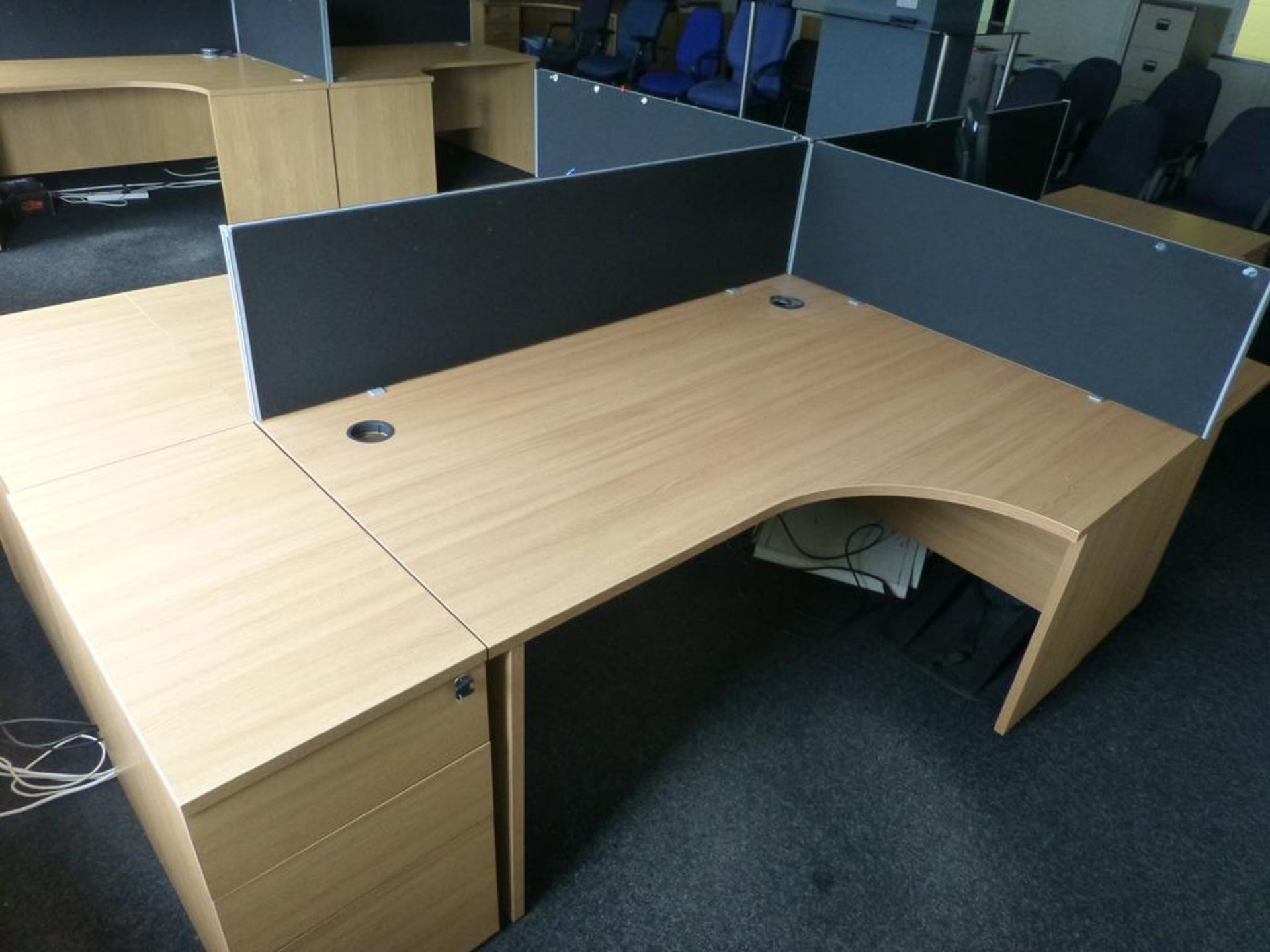 4 cherry effect 1600mm x 1200mm workstations with 3 matching 3 drawer pedestals and 4 x 400mm high - Image 3 of 3