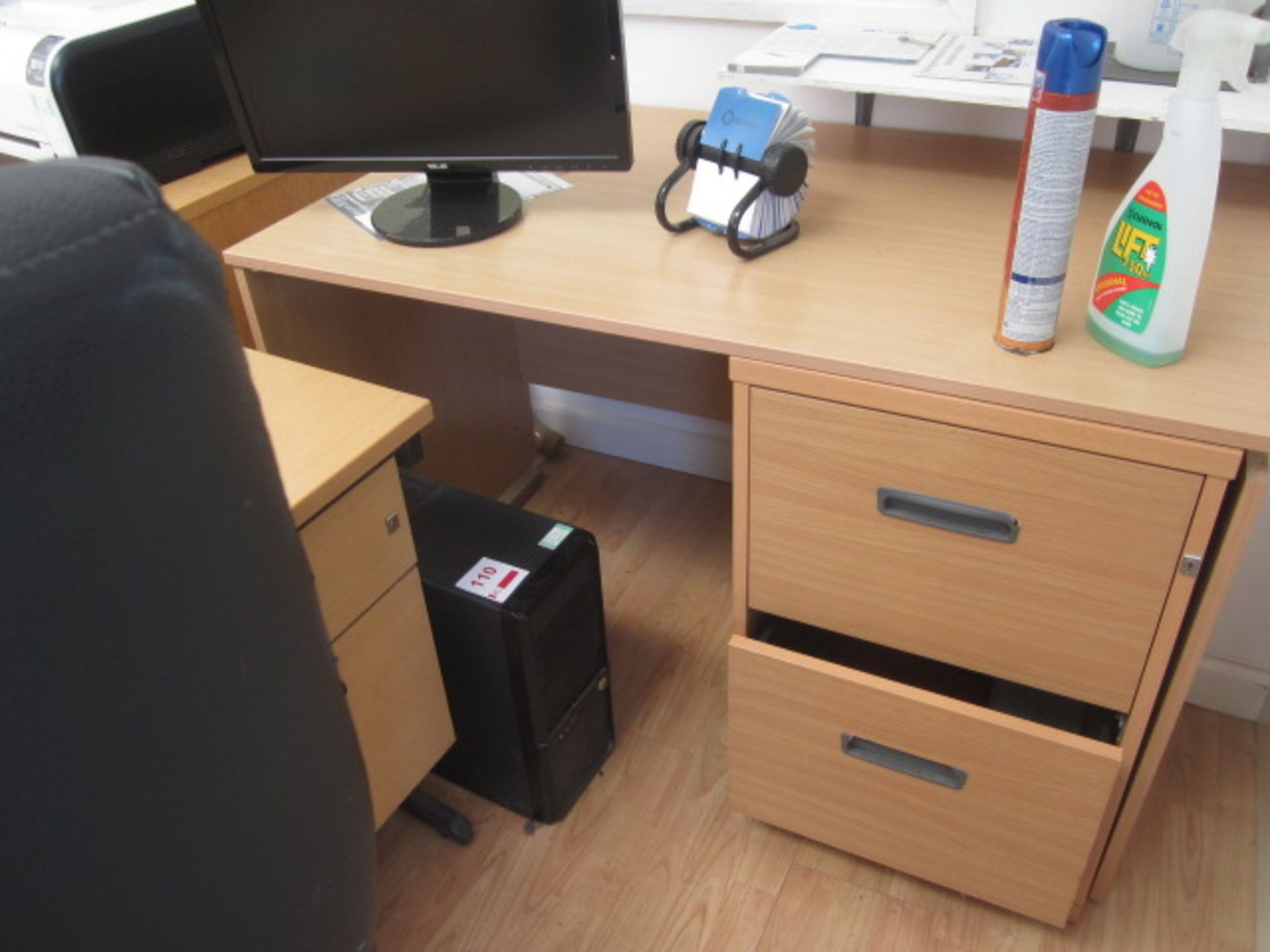 Three light wood desks, black leather effect swivel armchair and black cloth upholstered swivel - Image 3 of 3