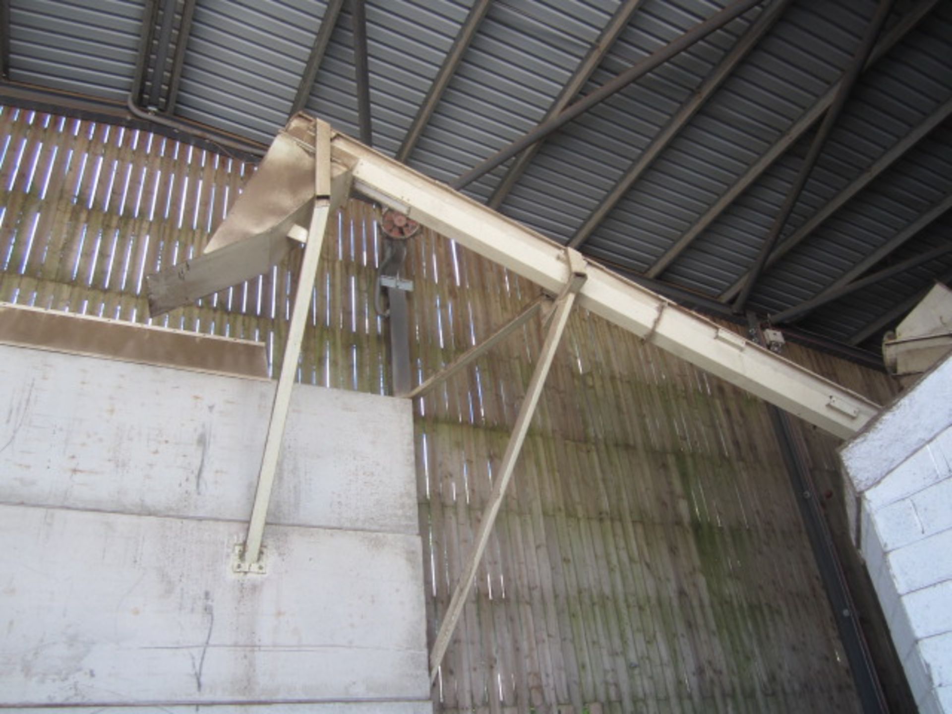 Unnamed elevating auger screw conveyor, approx. 5m length. **A work Method Statement and Risk - Image 2 of 4