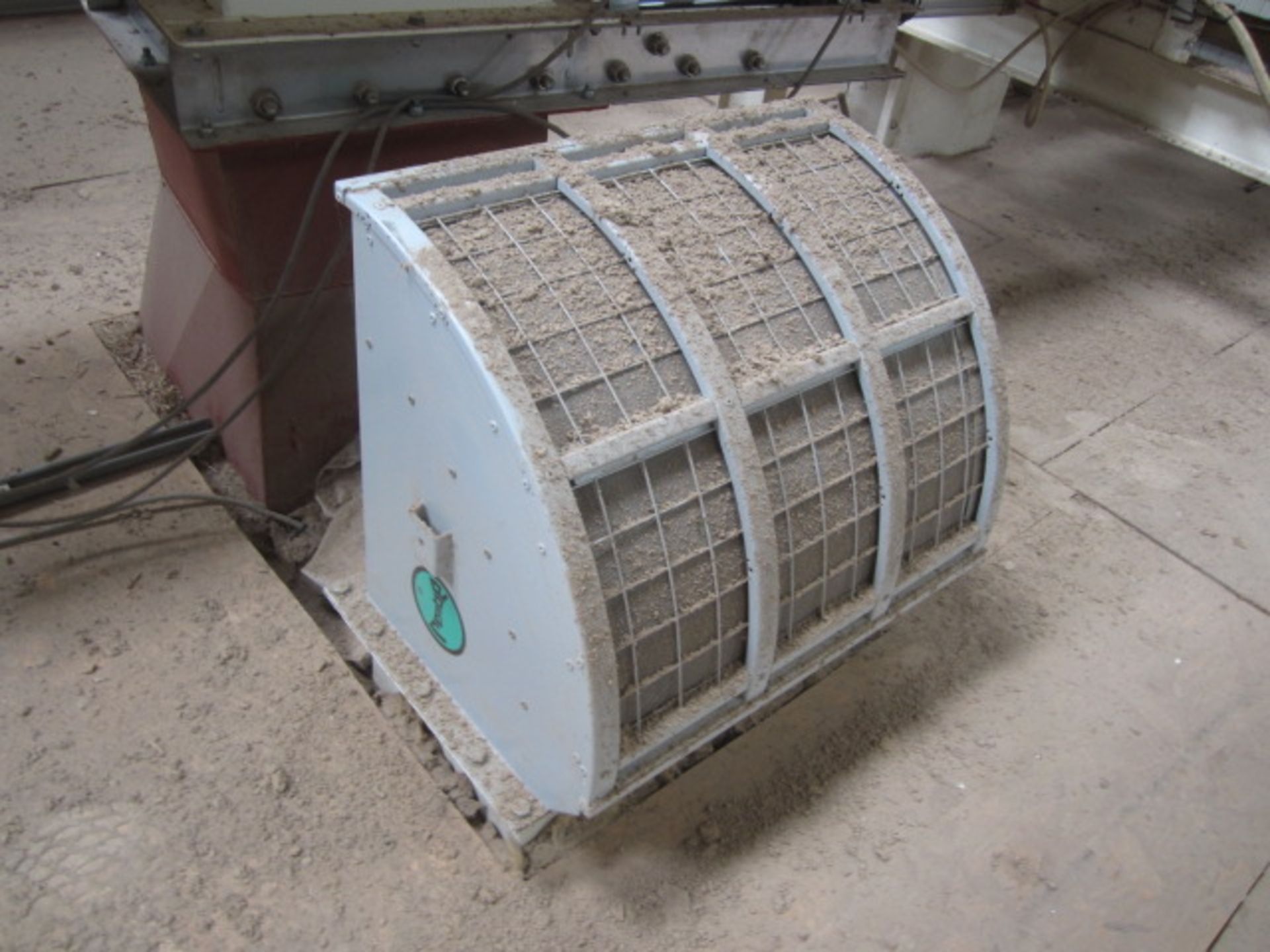 Rembe Q-Box-11 explosion vent, serial no: QB101002, size 305 x 610mm - located on mezzanine floor. - Image 2 of 3