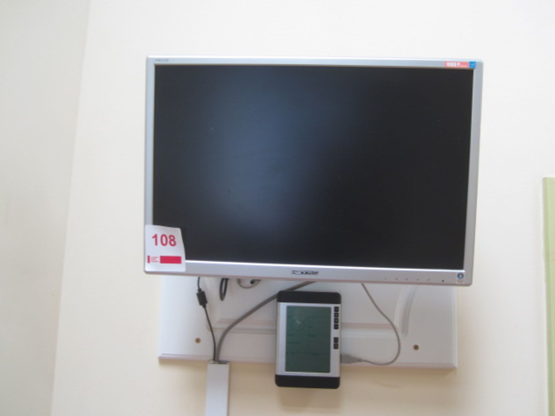 Hanns-G wall mounted monitor and a digital weather reader