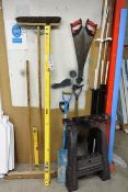 Assorted hand tools (as lotted) (please note: this lot is located at the Salisbury premises)