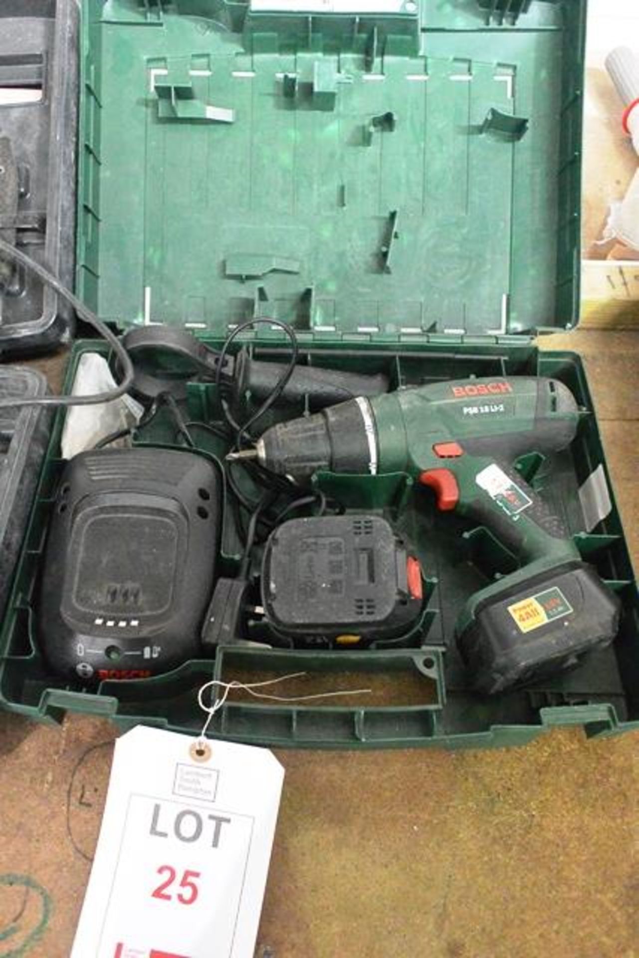 Bosch PSB 18 LI-2 battery powered drill with charger and case (please note: This lot is located at