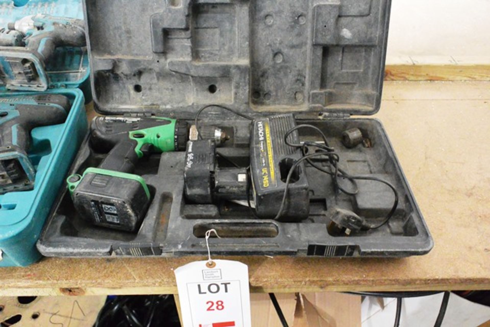 Hitachi DV14DV battery operated drill, with two batteries, charger & carry case (please note: This