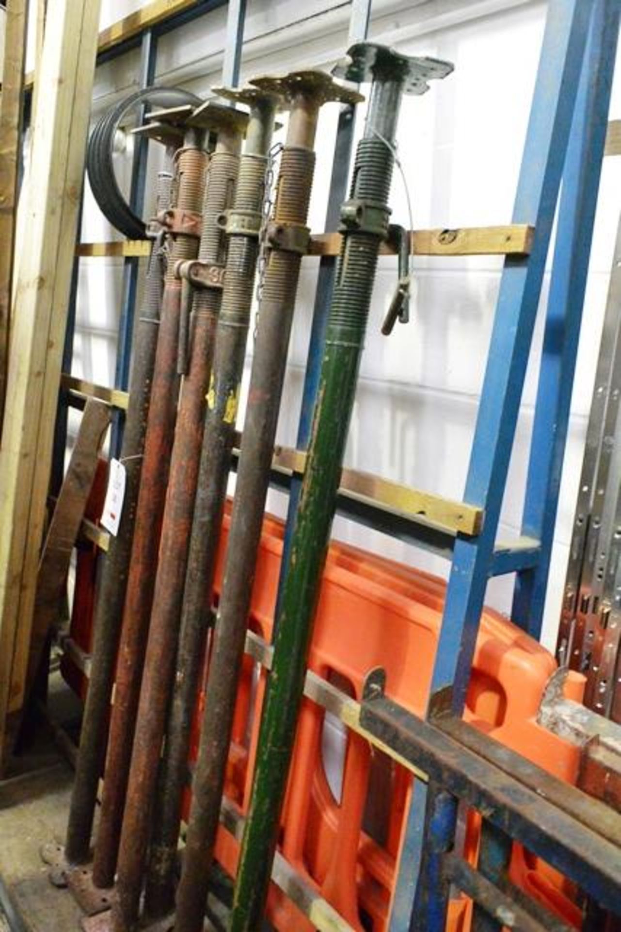 Six accro props (please note: This lot is located at the Swindon premises)