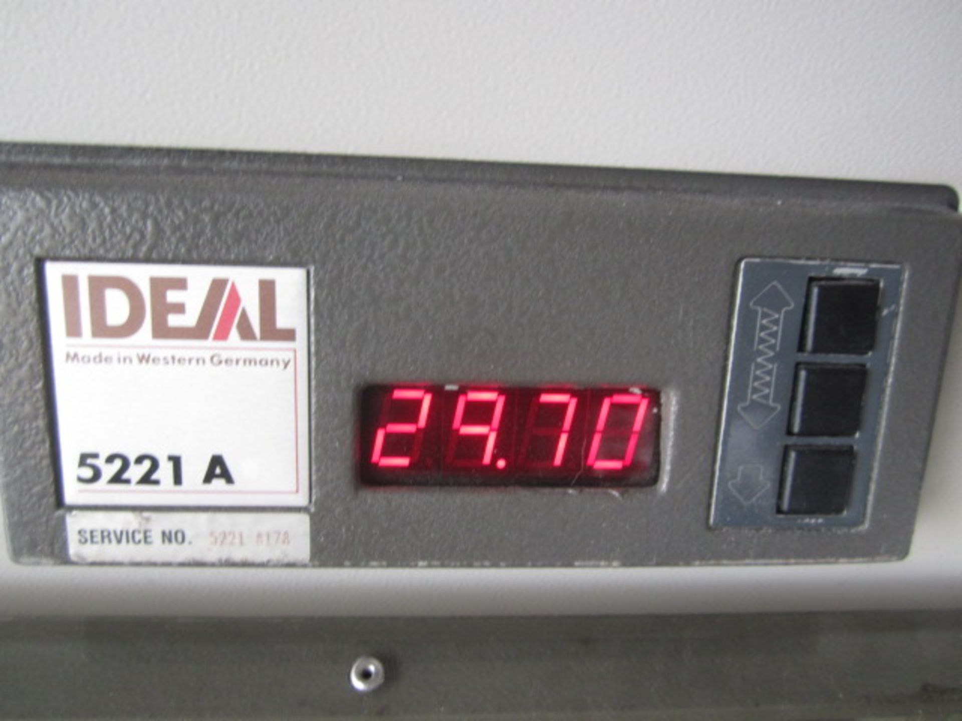 Ideal 5221A manual operated paper guillotine, service 52218178, blade width 520mm (Please note: A - Image 3 of 4