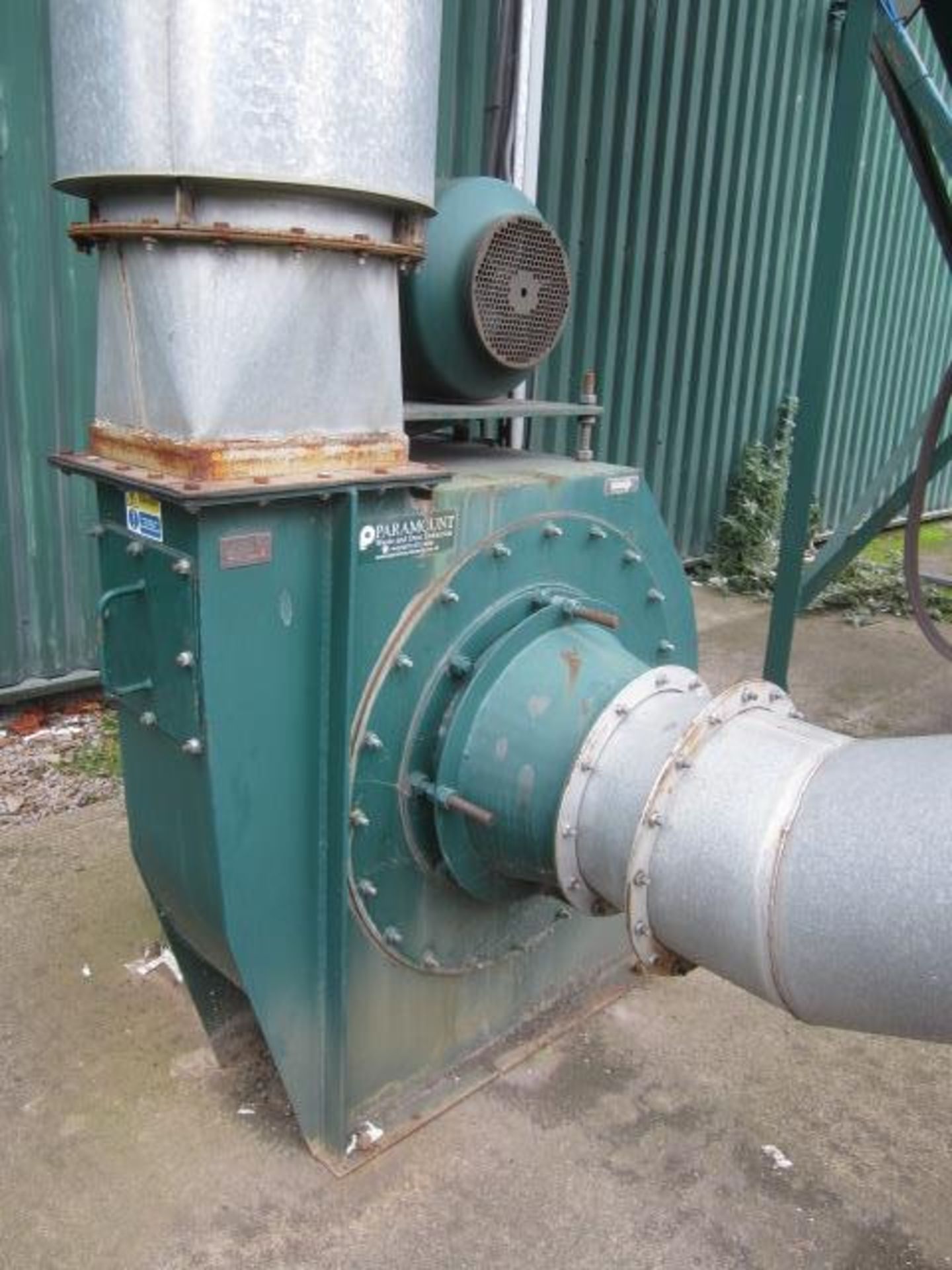 Paramount waste & dust extraction system and compactor to include: - Paramount motorised - Bild 10 aus 11