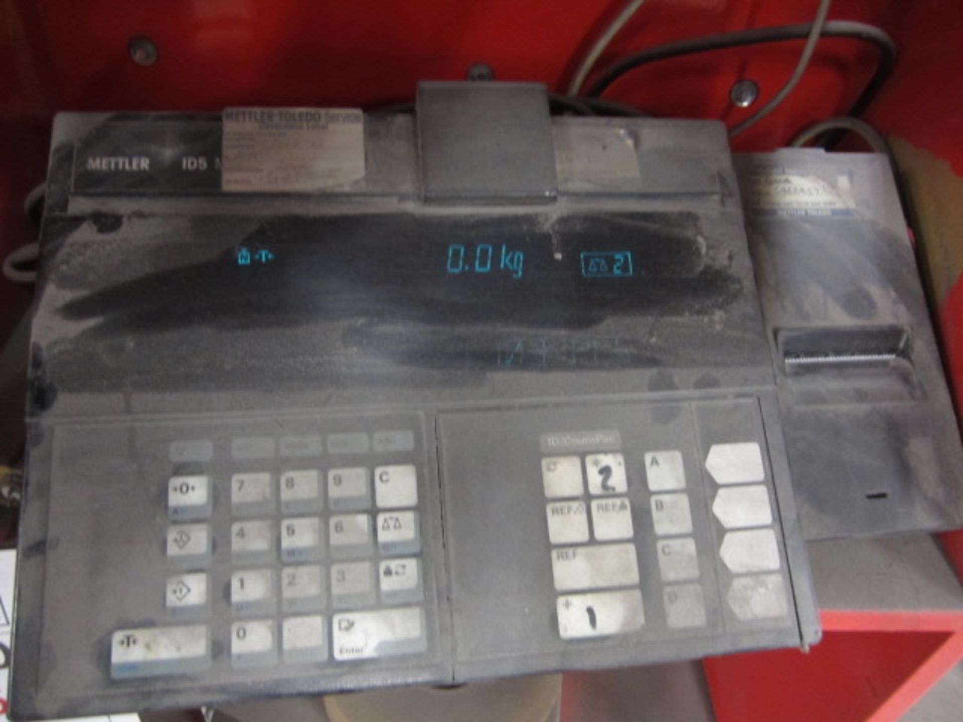 Mettler ID5 digital electronic weigh scale with pallet loading, serial no. 1813749, and Mettler - Image 2 of 3