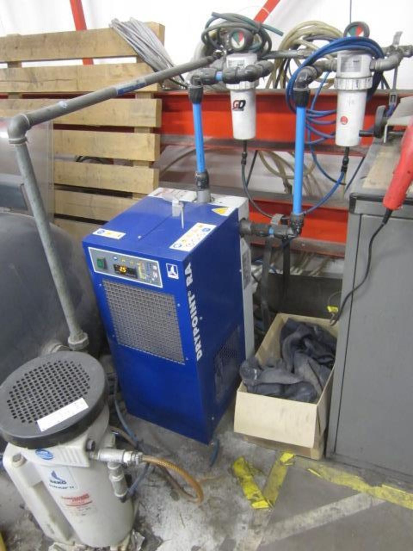 Gardner Denver type ESE11 receiver mounted air compressor, serial no. 65661 (2005), max pressure - Image 4 of 6