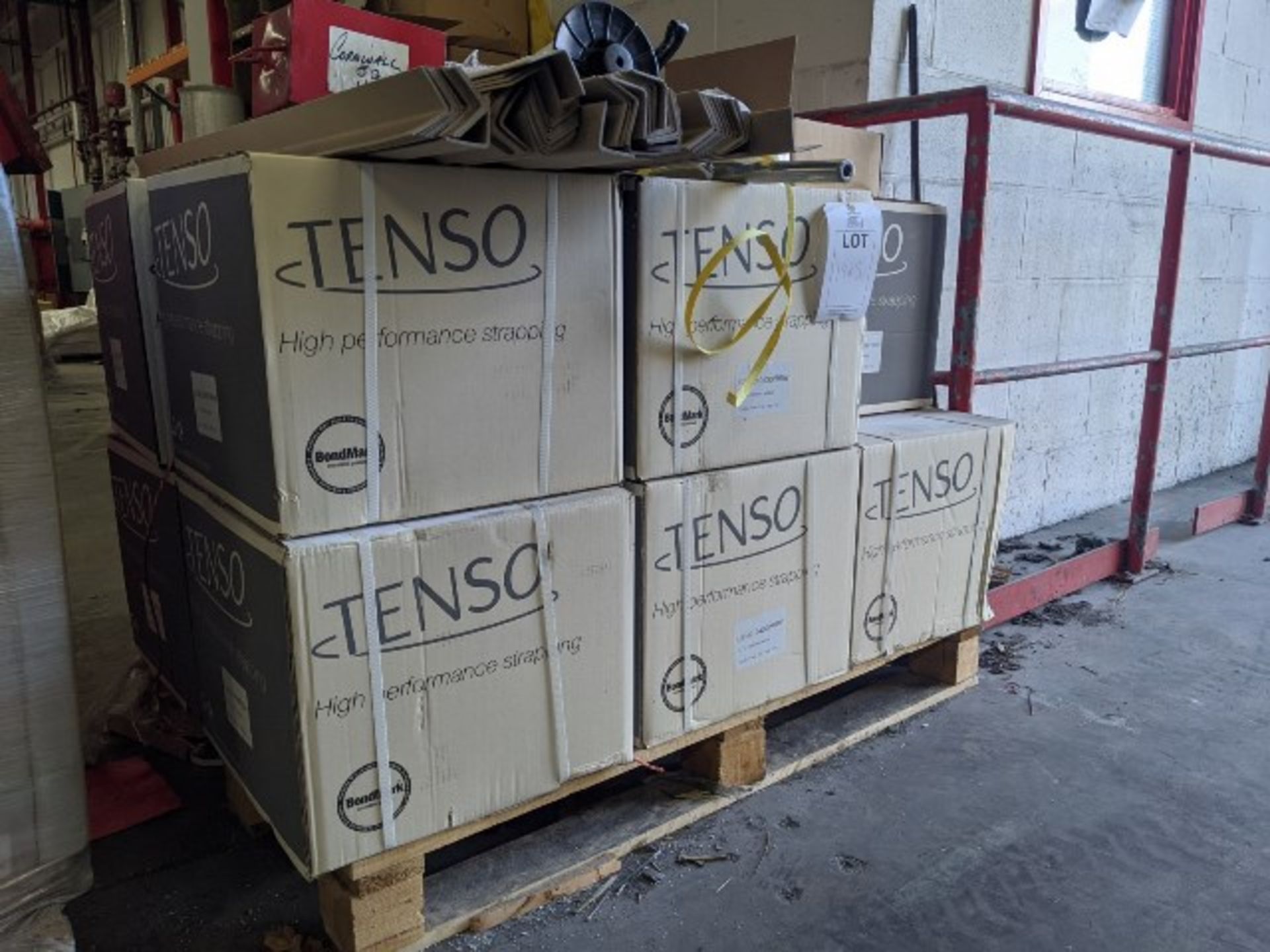 Pallet of 11 boxes of Tenso straping reels, 2 x 1300 LFM per box, 12 x 0.9mm yellow