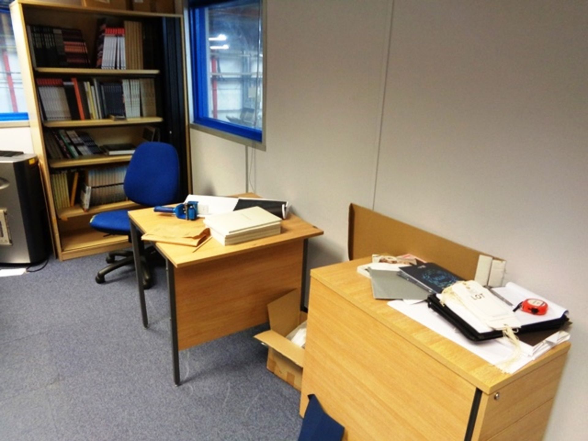 Four light wood office tables, light wood 3-drawer pedestal, light wood 5-shelf roller shutter - Image 2 of 2