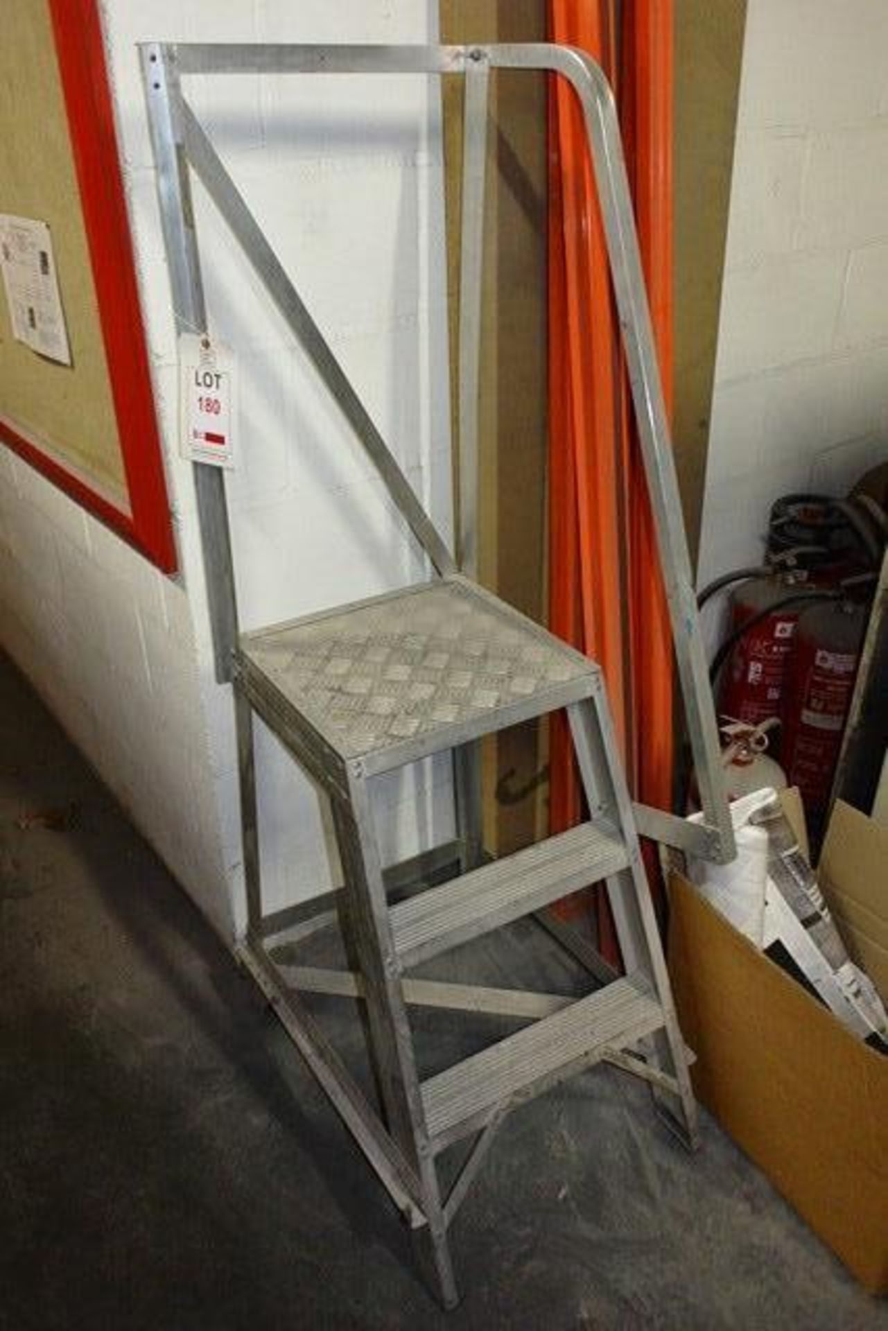 Aluminium 3 tread step ladder