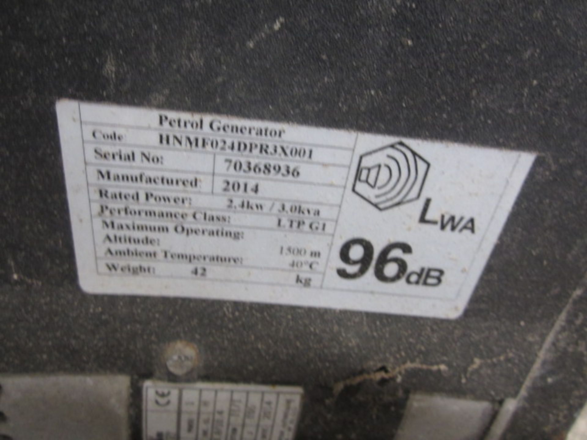 Honda GX160 portable petrol generator, code: HNMF024DPR3X001, serial no. 70368936 (2014) - Image 2 of 5