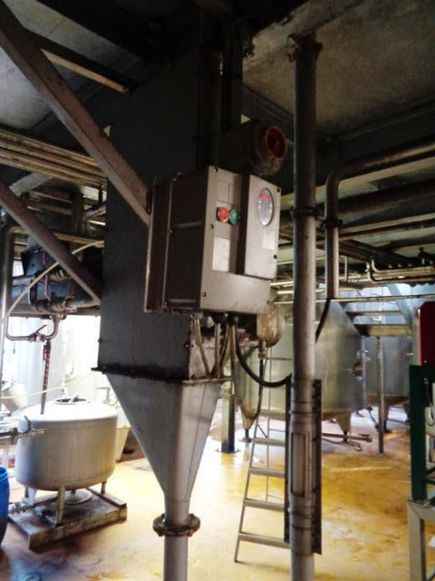 Unnamed motorised fan malt suction feed from malt mill to mash tank - Image 2 of 4