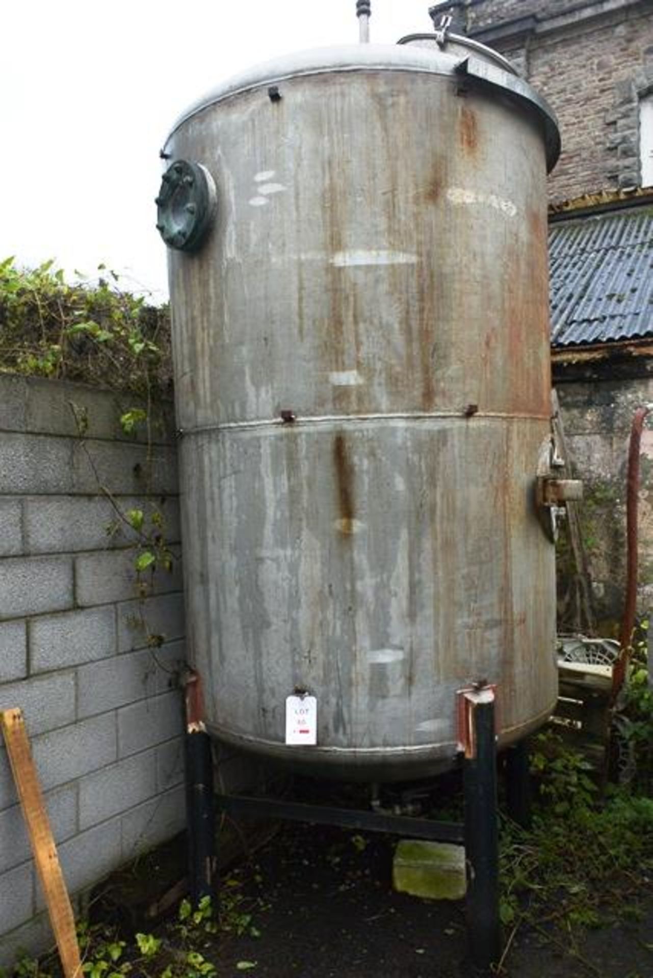 APV Aluminium cylindrical liquid storage vessel, No. WD 45P1, approx overall dimension 3300 x 1600mm