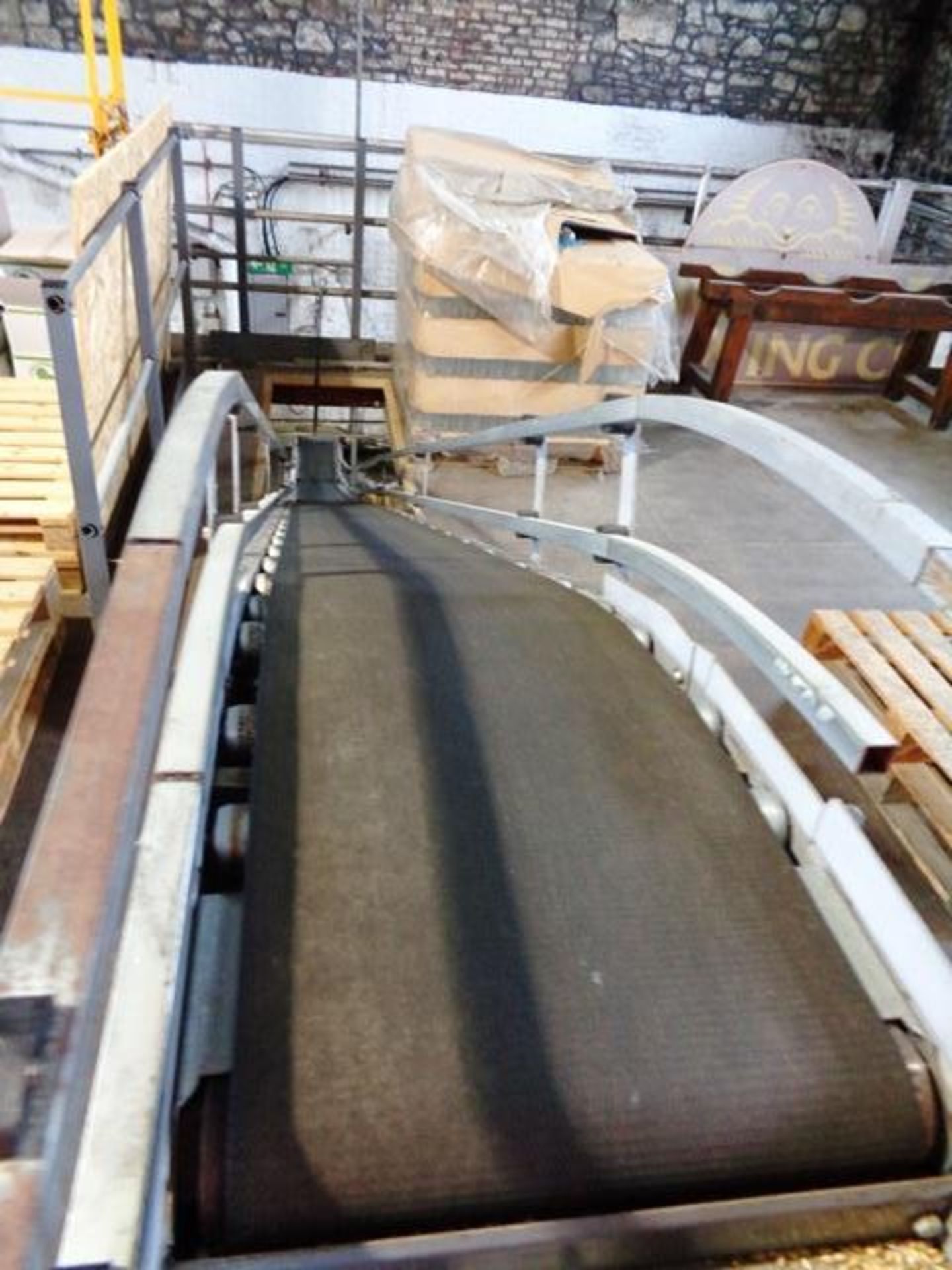 Dexion motorised elevating belt conveyor, used for malt loading, max safe working load 100kg = 4 x - Image 6 of 7