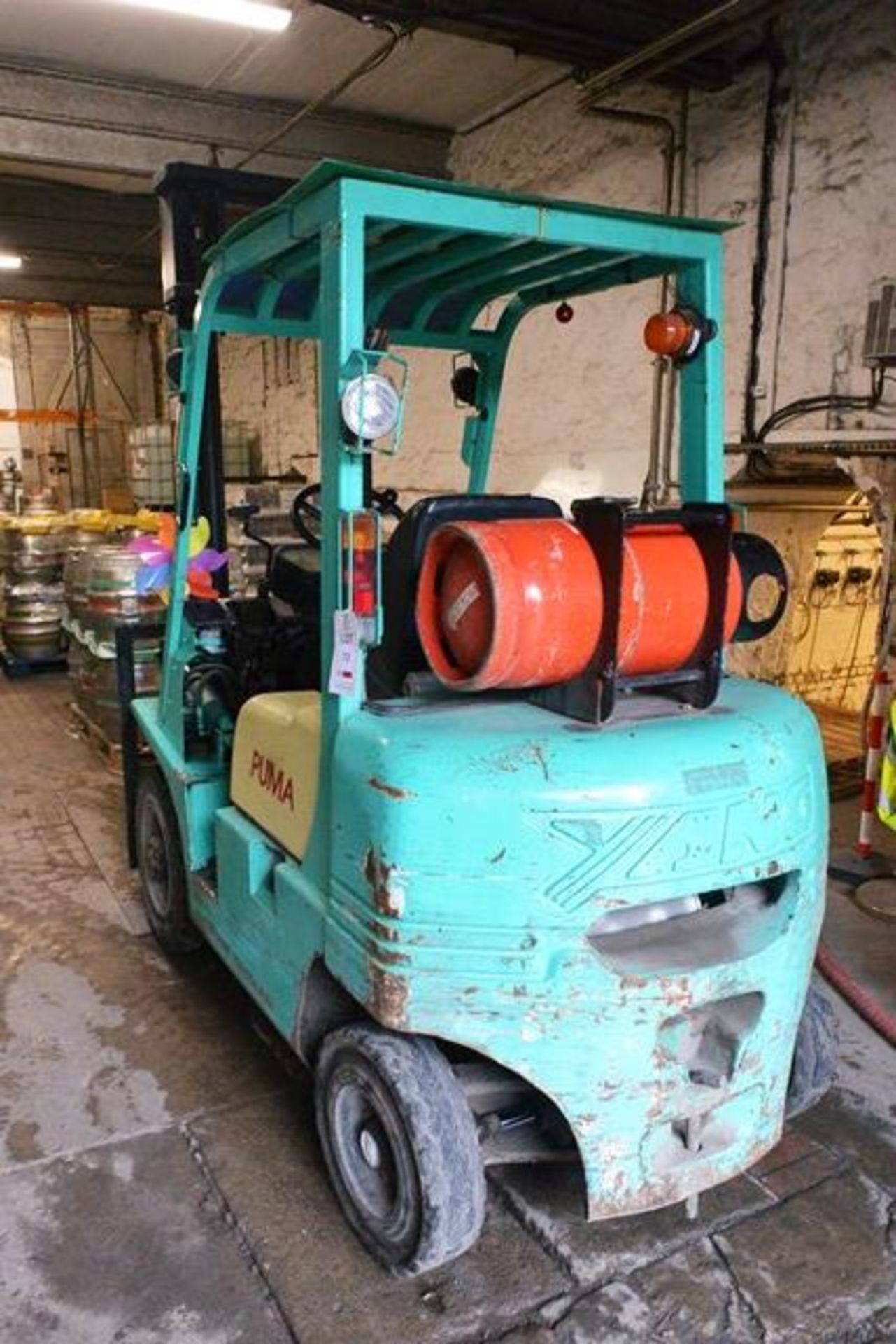 Yang Puma, LPG powered, duplex mast forklift, capacity, hours, serial no. and lift height unknown. - Image 3 of 6