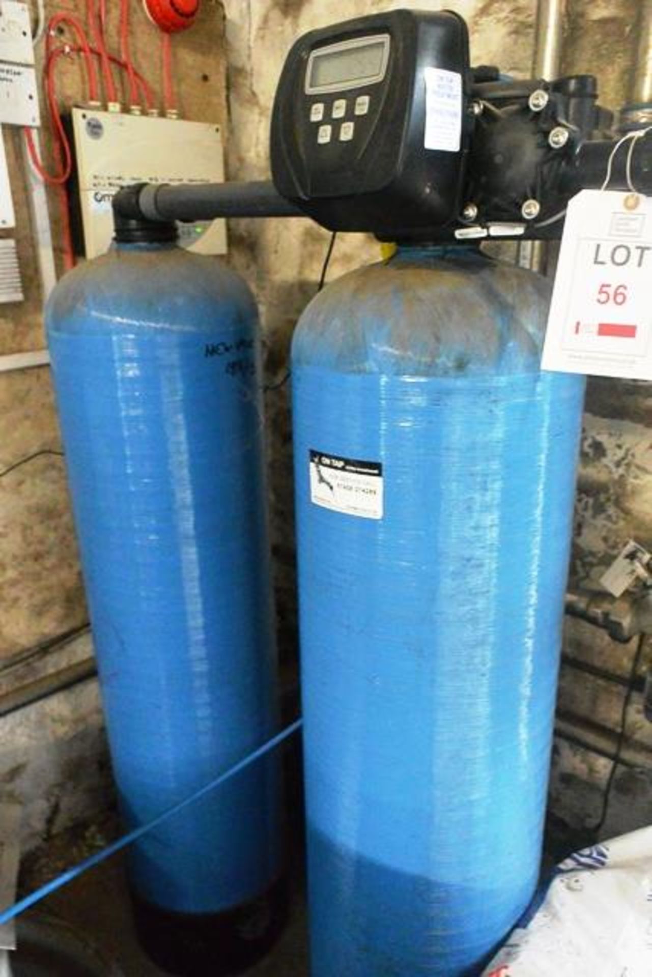 Water treatment dosing unit with control valve and salt dosing storage vessel (Please note: A work - Image 4 of 4
