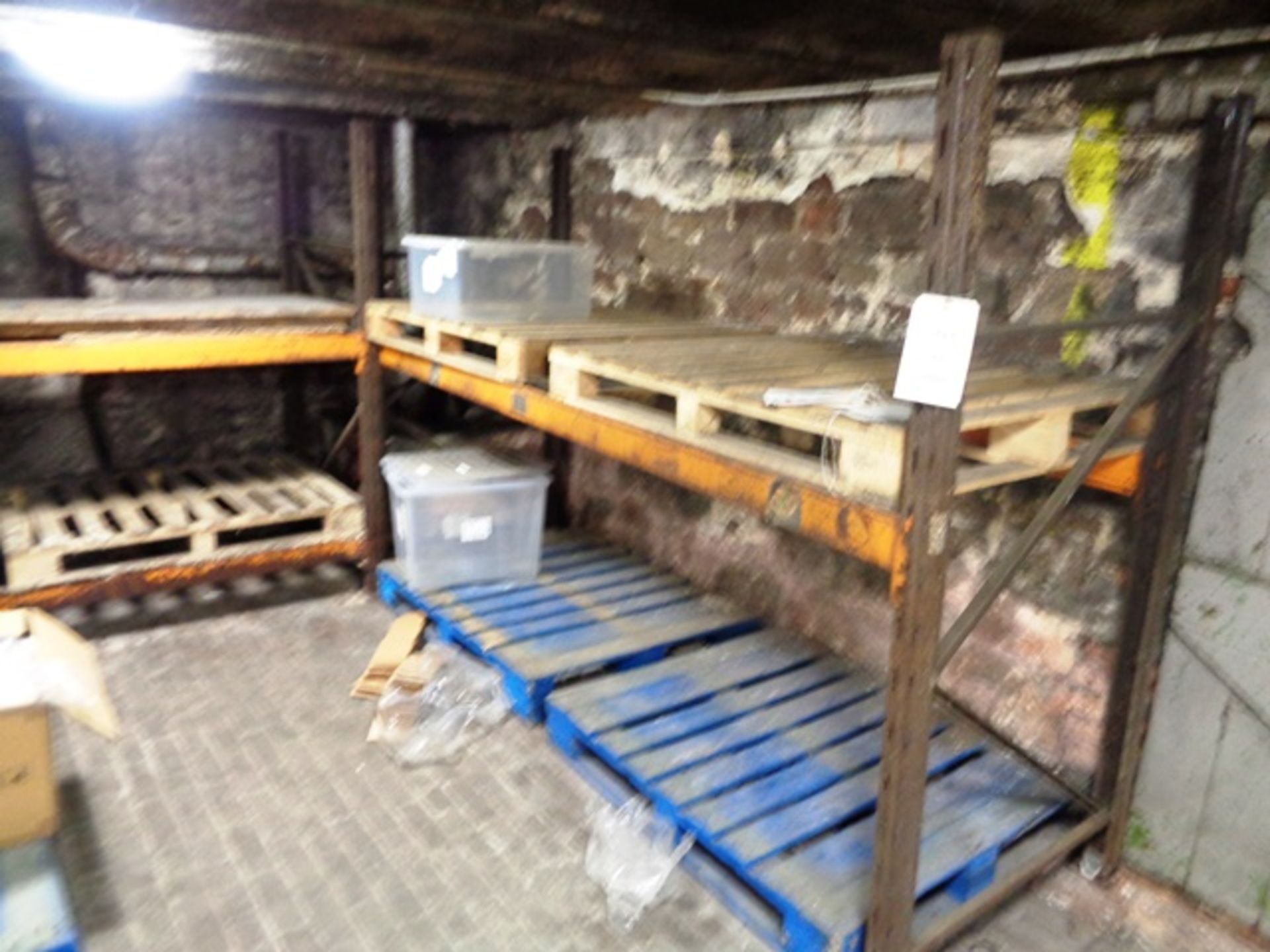 Two bays of adjustable pallet racking, approx 2800 x 900mm