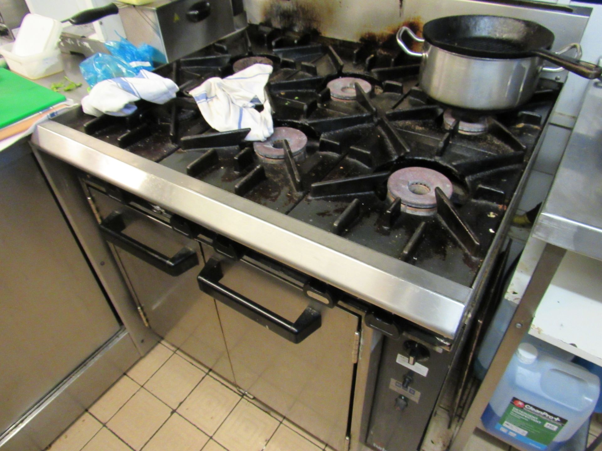 Blue Seal 6-ring Gas Stove