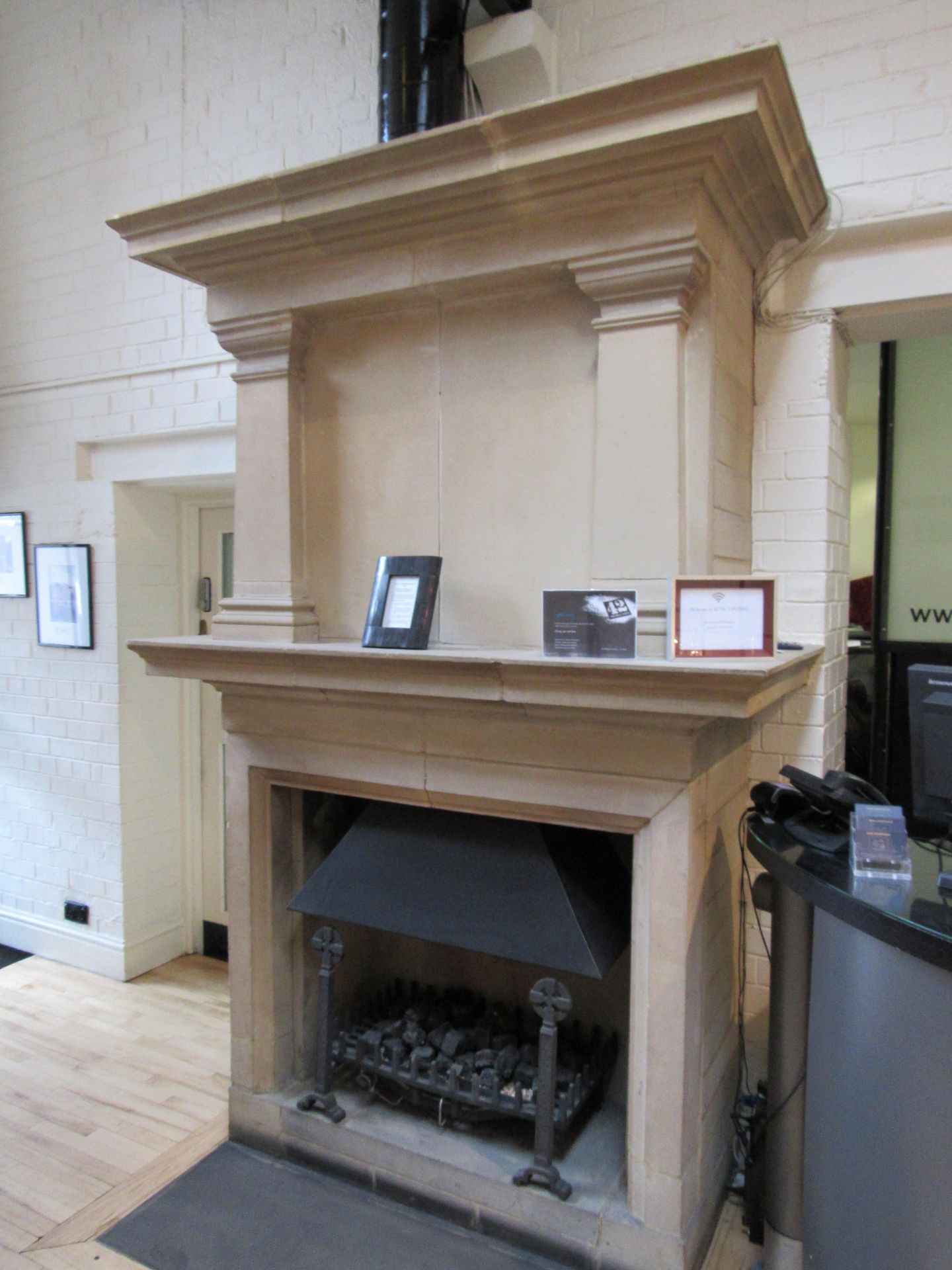 Stone Fire Surround, 1750 x 800mm - Image 4 of 4