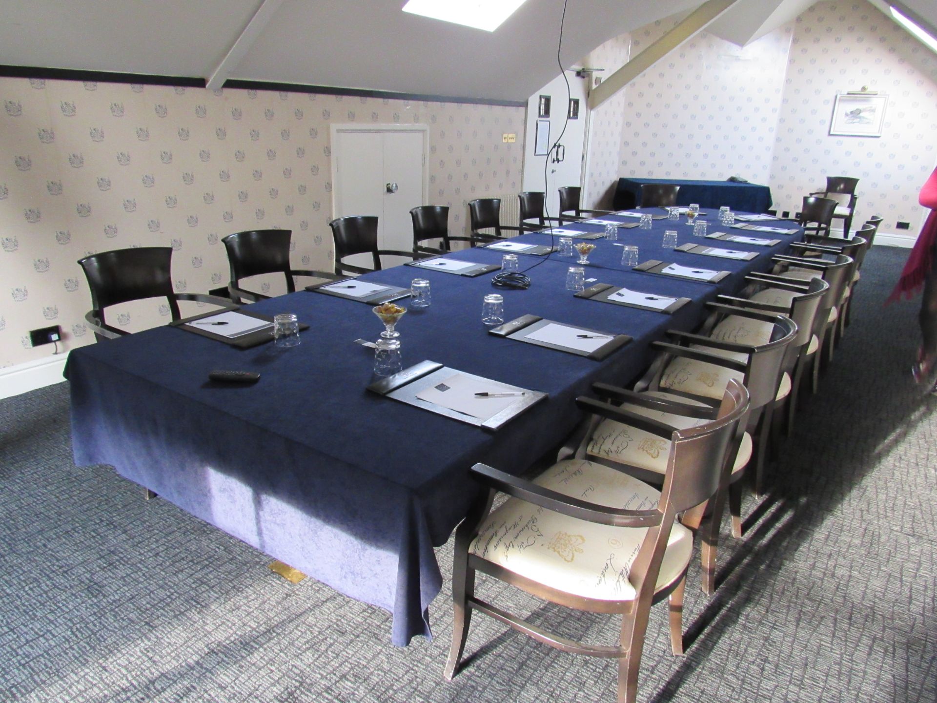 The contents to the Fetland boardroom / meeting room including table, approx. 40 chairs, projector - Image 5 of 12