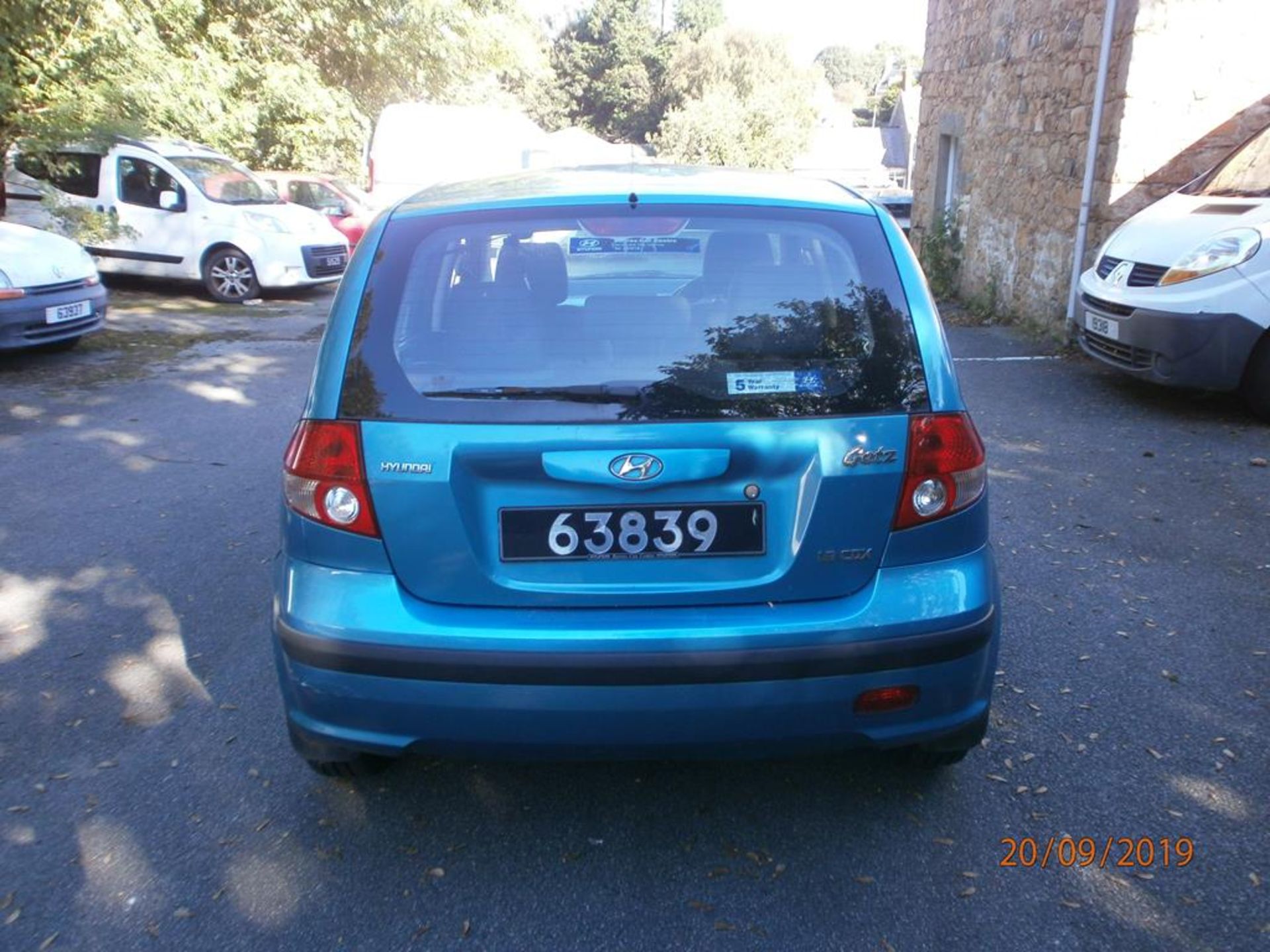 Hyundai Getz 1.3CDX 5 Door Hatchback - Image 3 of 5