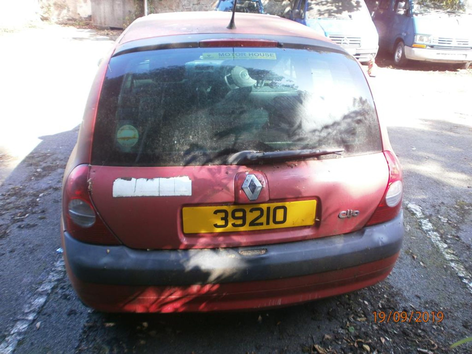 Renault Clio 1.1L 5 Door Hatchback - Image 4 of 5