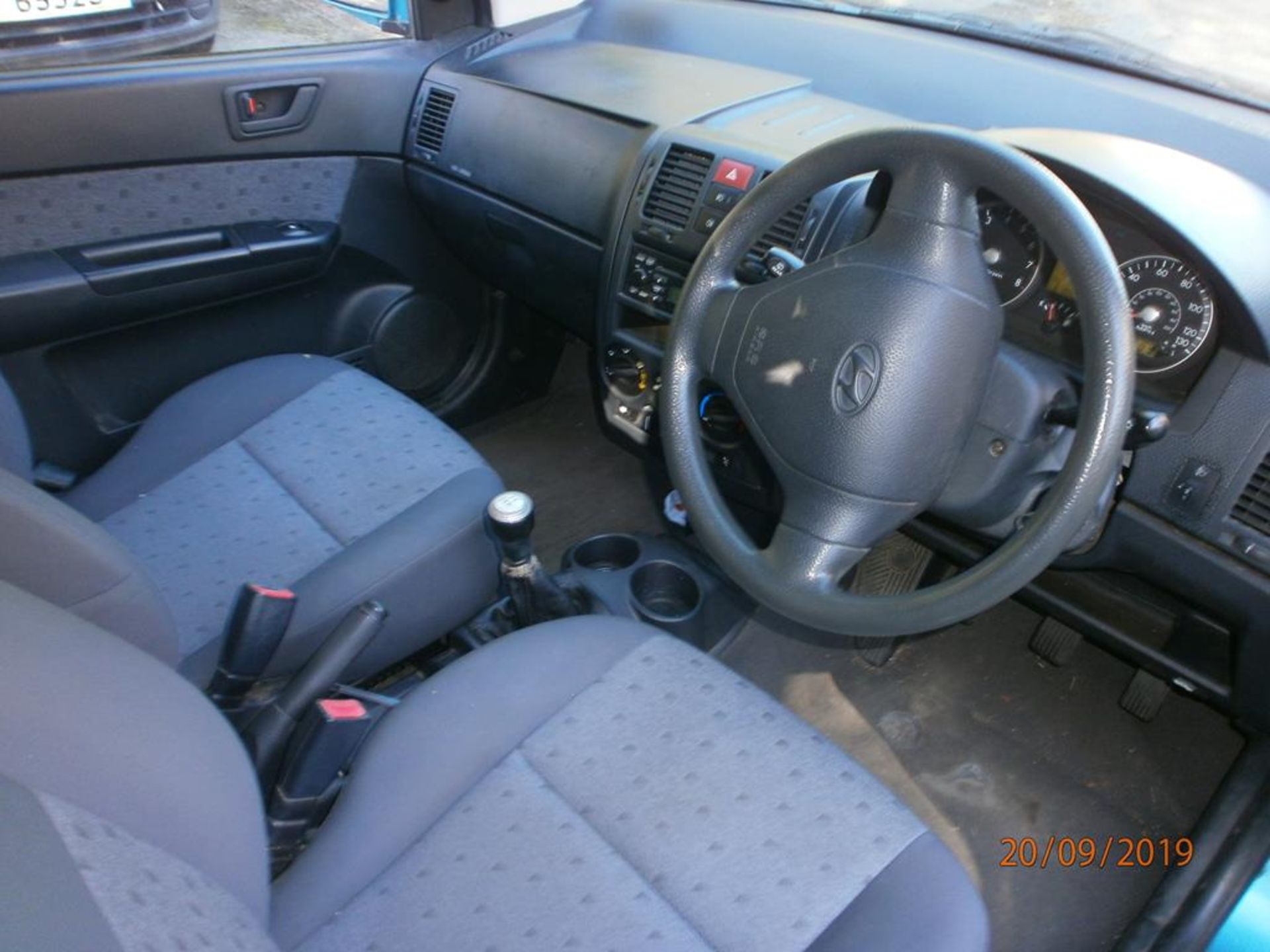 Hyundai Getz 1.3CDX 5 Door Hatchback - Image 5 of 5