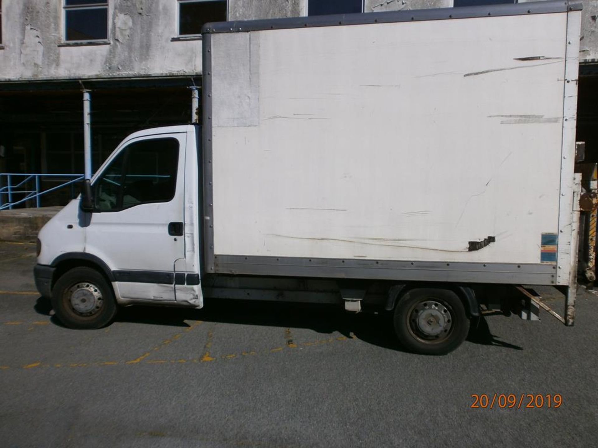 Renault Box Van, 2.1L - Image 2 of 5