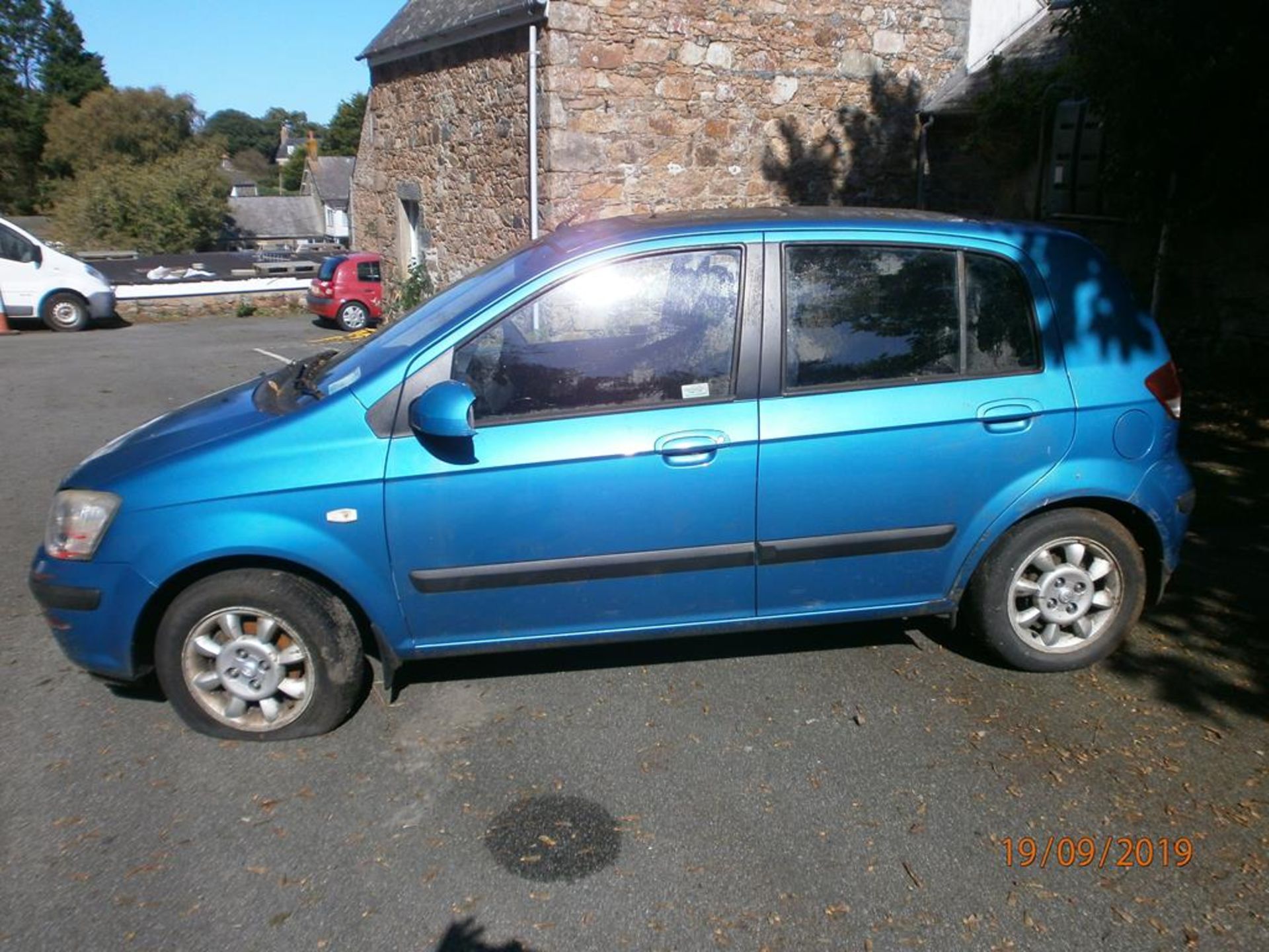 Hyundai Getz 1.3CDX 5 Door Hatchback - Image 4 of 5