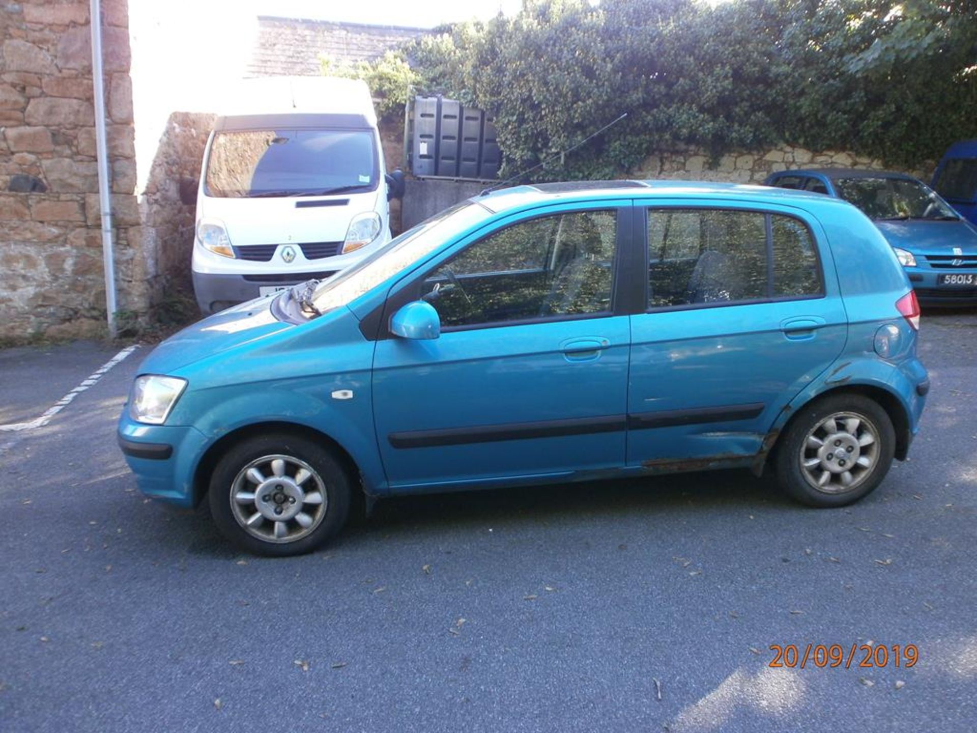 Hyundai Getz 1.3CDX 5 Door Hatchback - Image 2 of 5