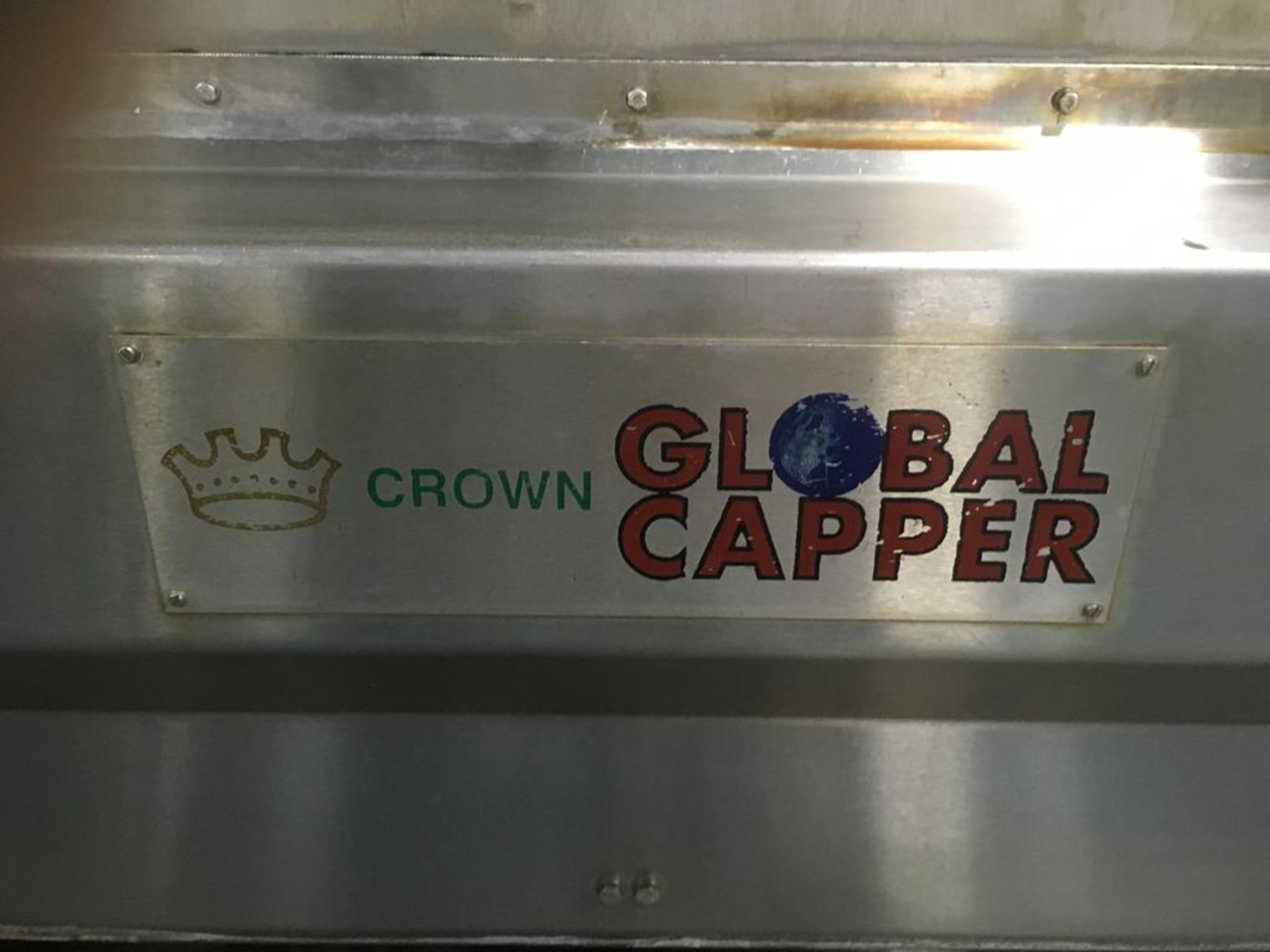 2005 Crown Global Copper with Feed Hopper and Cap Conveyor - Image 2 of 12