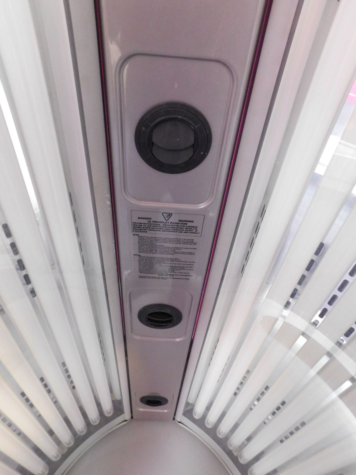 Garda Sun Sunrise 7000 vertical tanning booth, Serial number: 16765 *Located on mezzanine *Will - Image 5 of 8