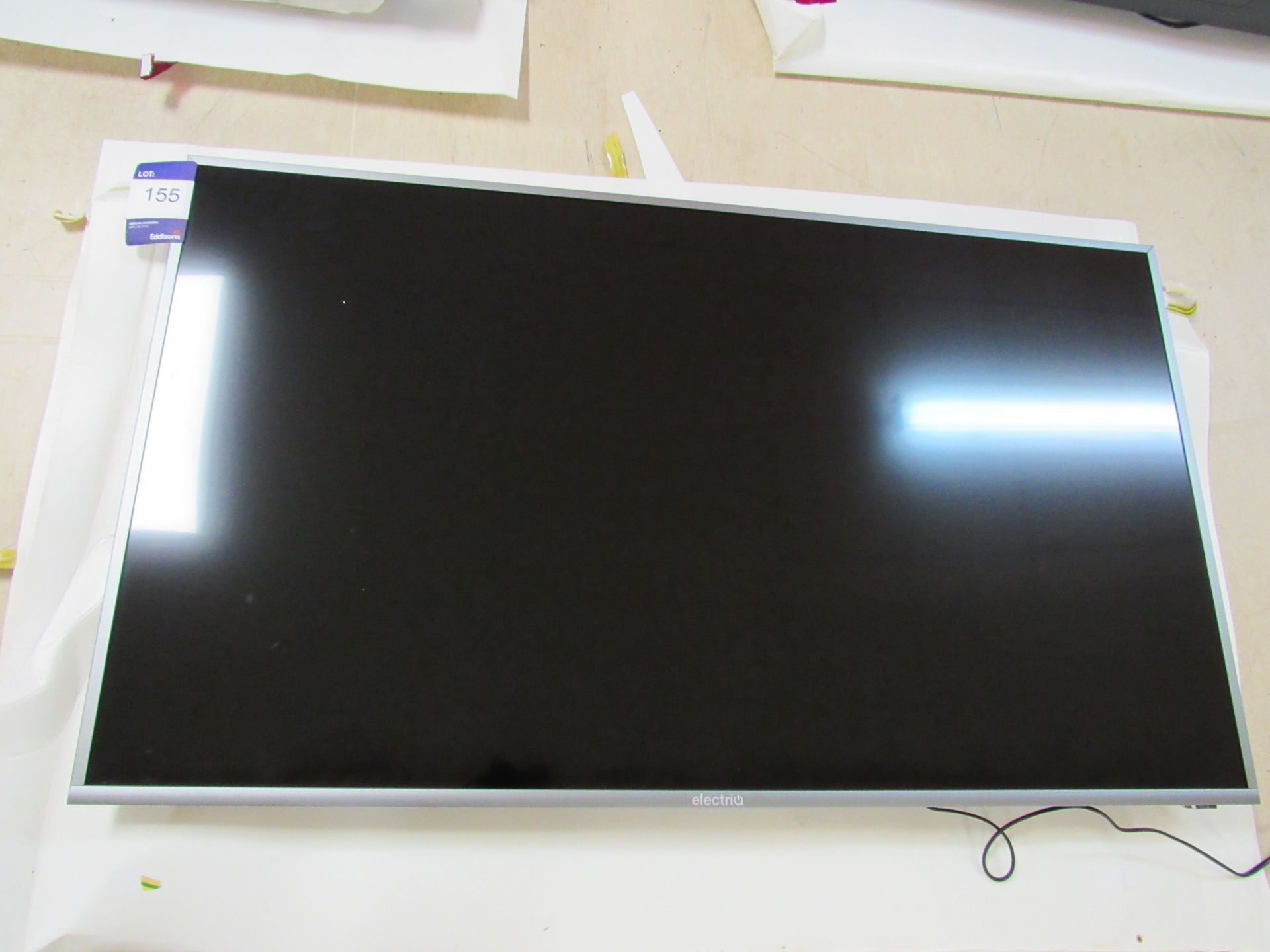 Electric eiq – SV50UHDT25M 50” LED TV