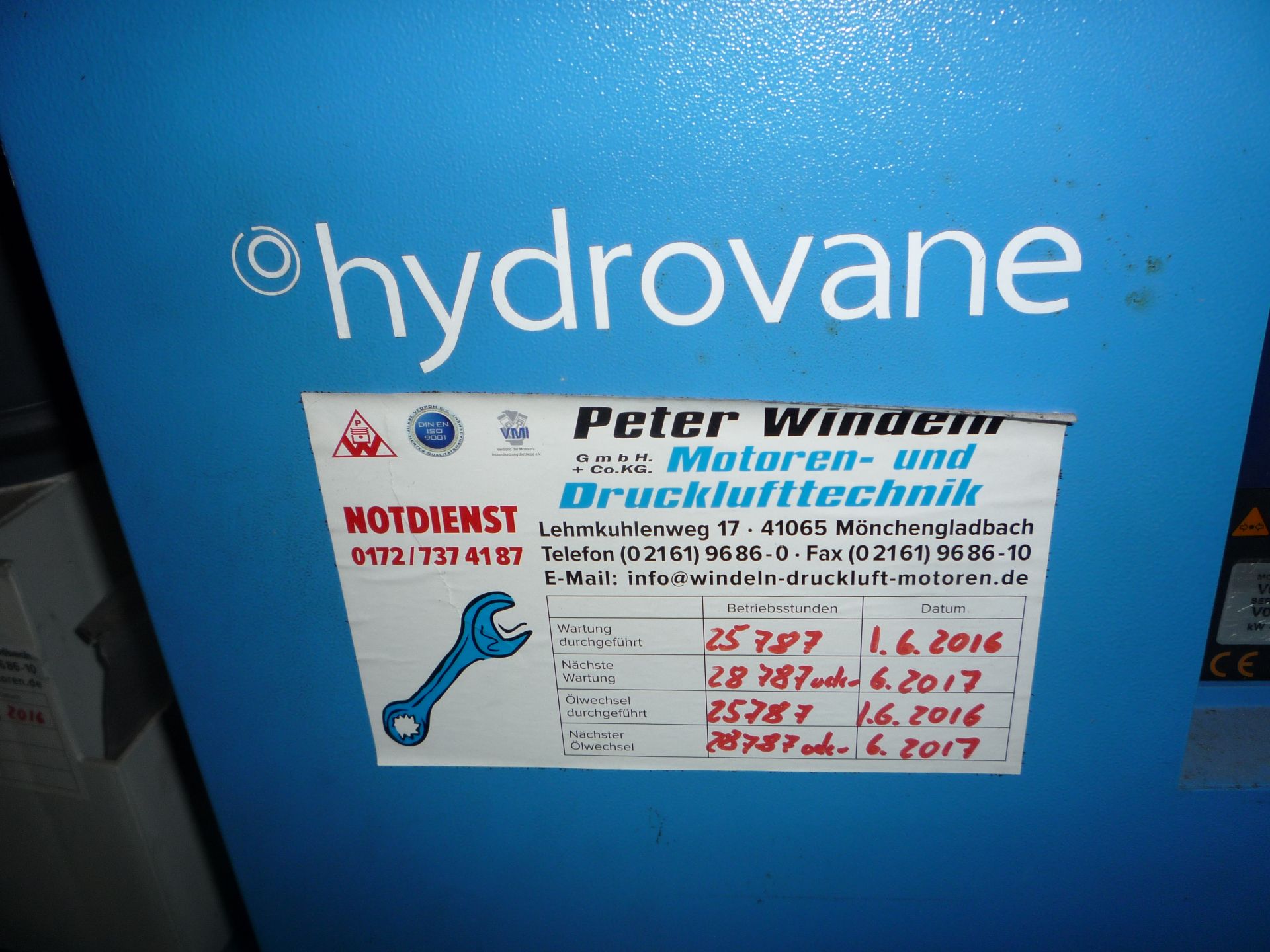 Hydrovane V04AERDIO – 4035D200 Rotary Air Compress - Image 5 of 11