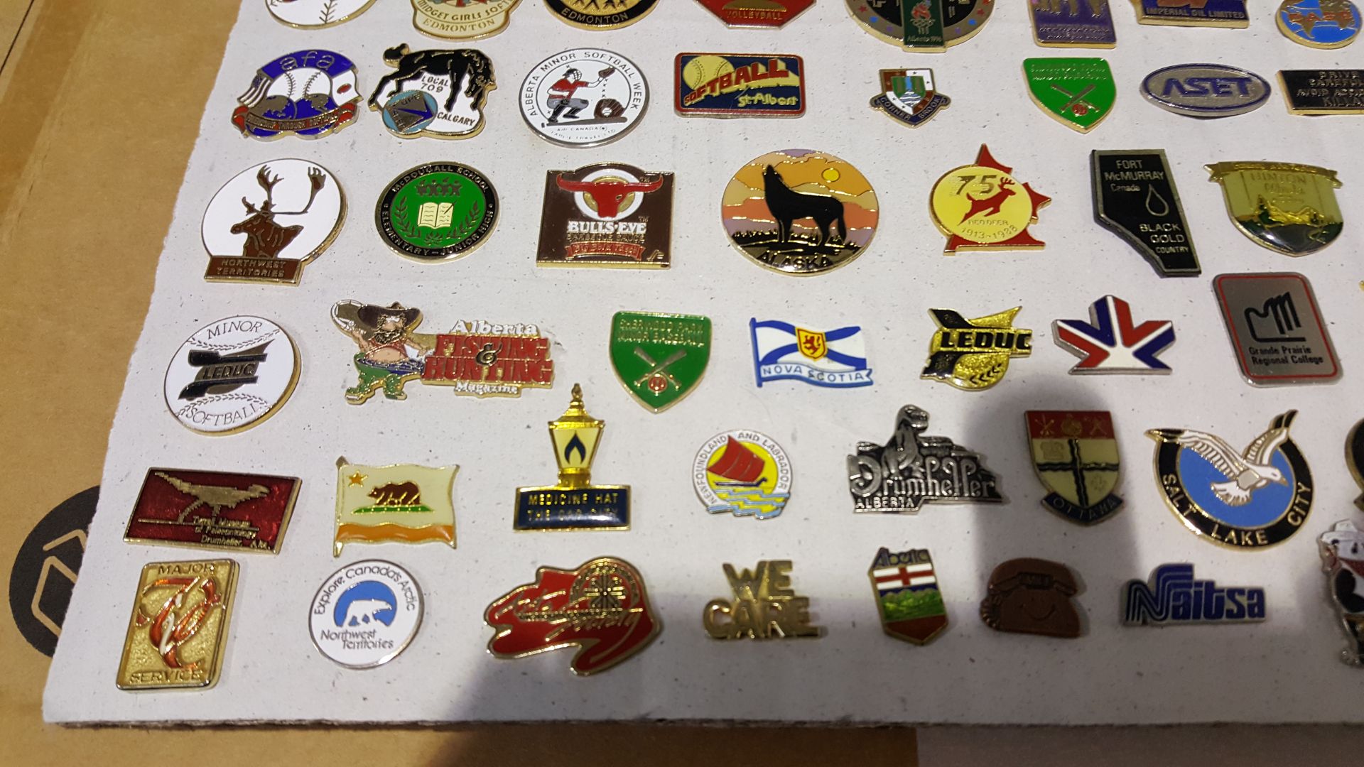 Over Eighty American and Canadian Metal Enamel Pin - Image 3 of 5
