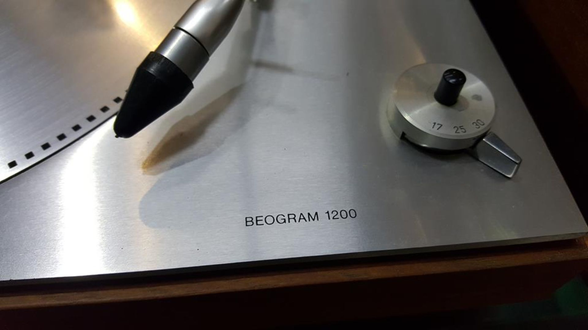 A Bang & Olufsen Beogram 1200 Turntable - Image 3 of 3