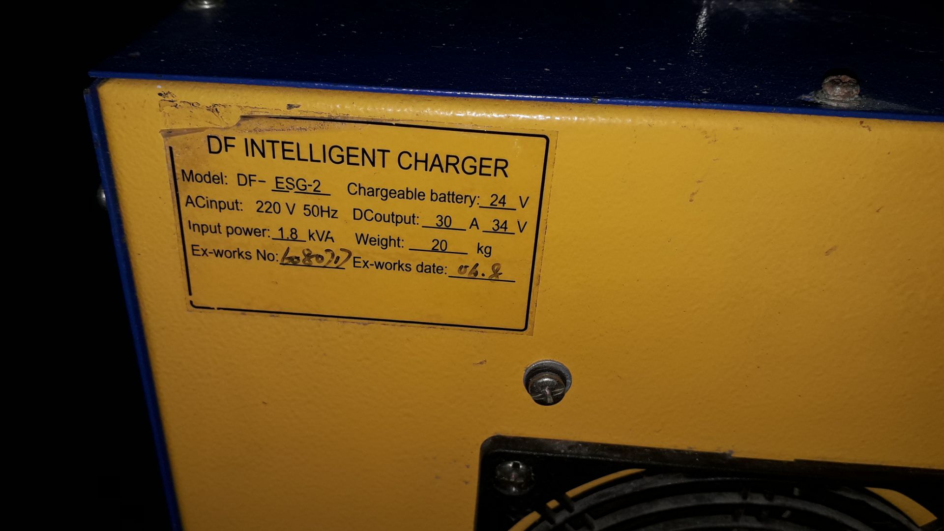 Sinolift Electric Stacker model OK1232 1,200Kg Capacity with Charger - Image 6 of 6