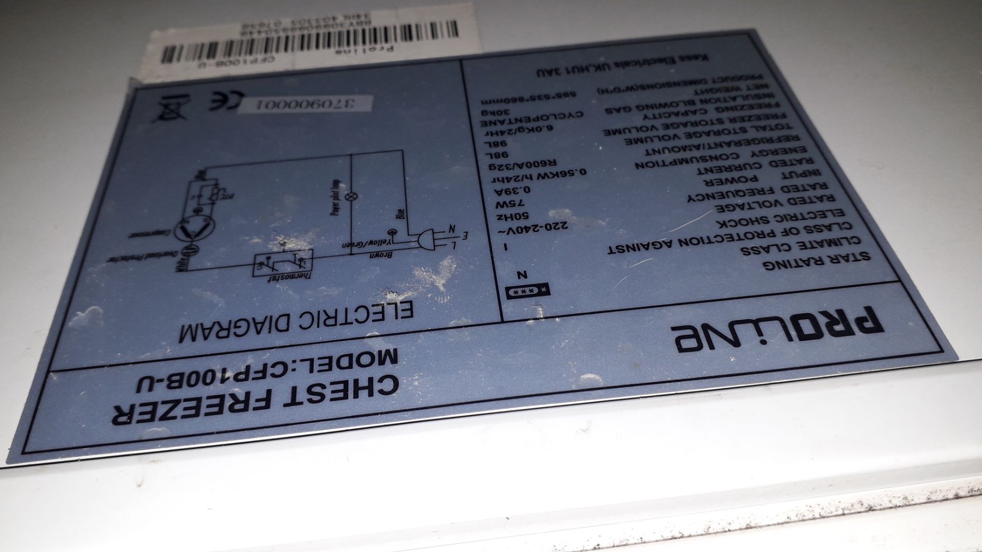 Beko TZS490 Upright Freezer 18Ltr Capacity, Serial Number 0110515406 Proline CFP100BU Chest Freezer - Image 5 of 5
