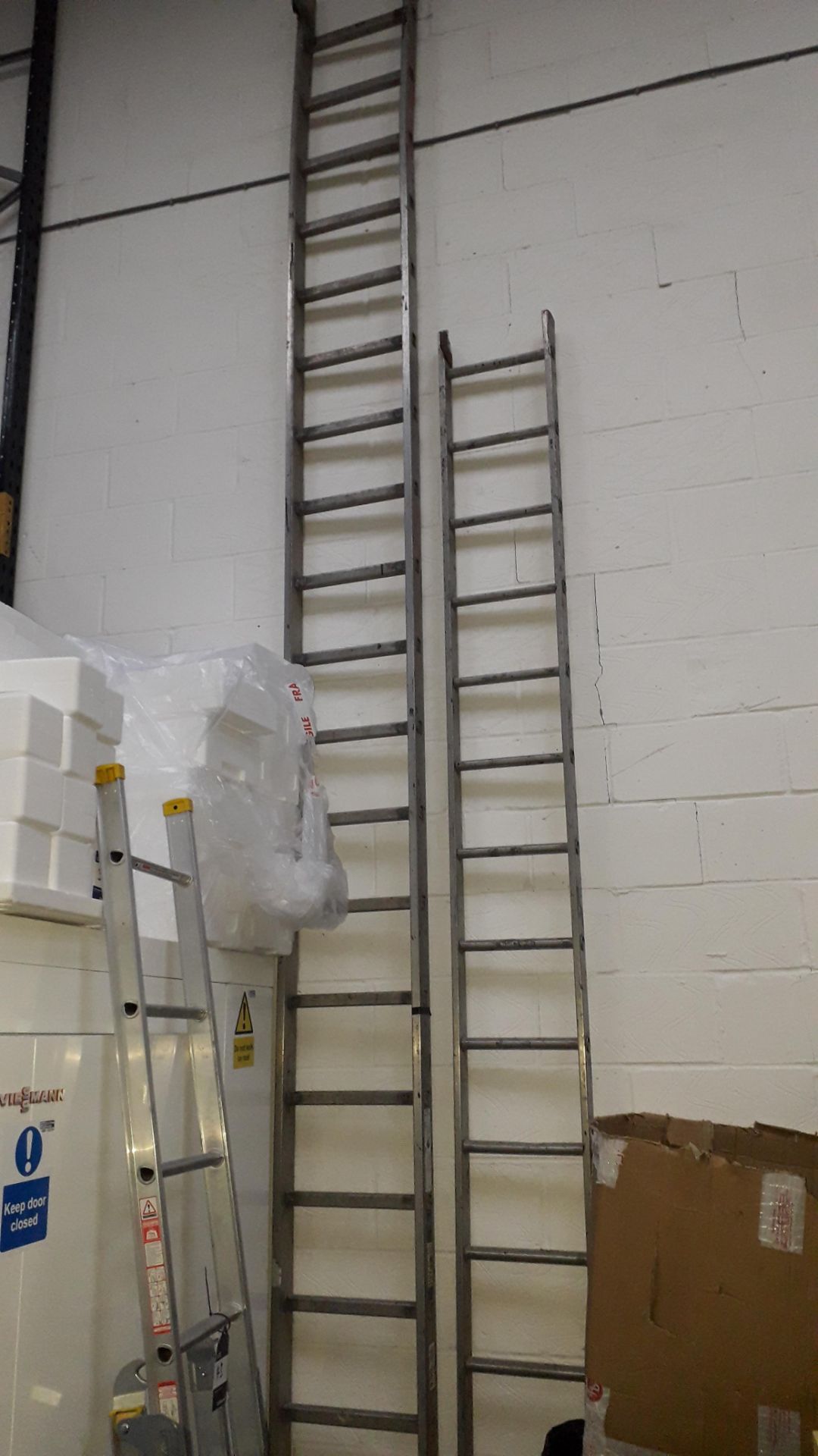 3 x Aluminium Ladders - Image 2 of 4