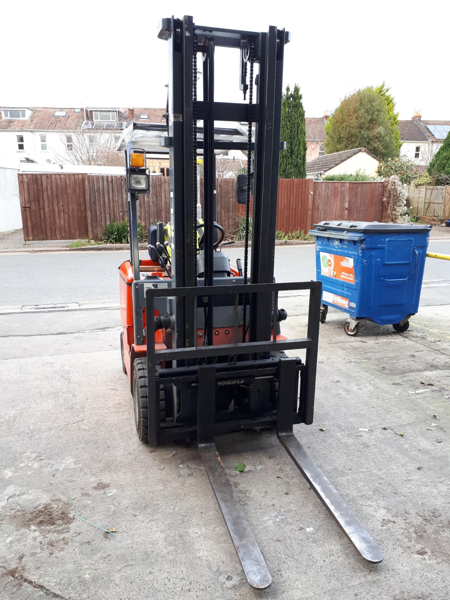 Heli HFP15 1.5Ton Electric Forklift Truck, Twin Stage Mast, Serial Number G3355 (2009) 1,566.0 - Image 2 of 10