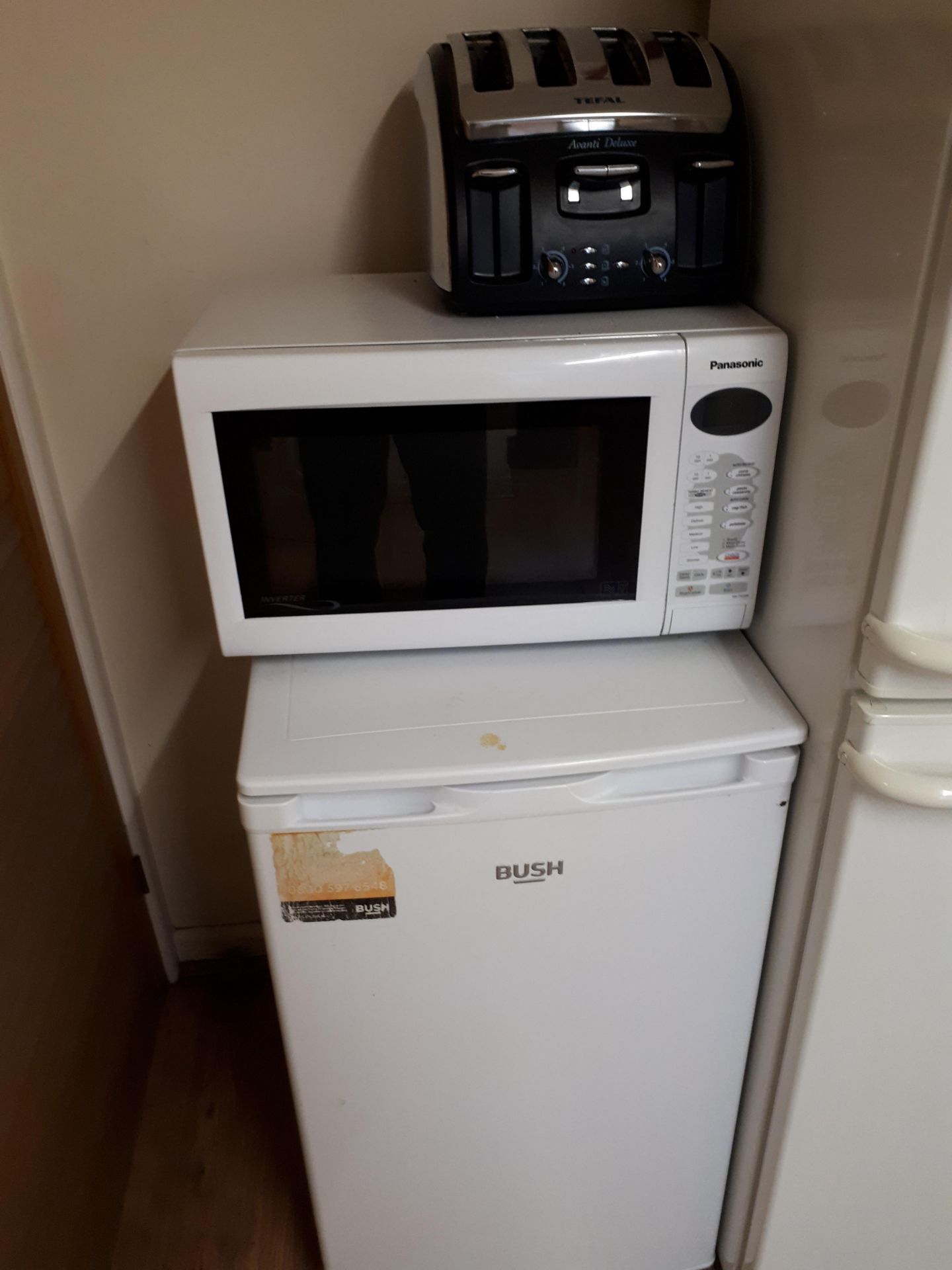Bosch Fridge/Freezer, Tefal Toaster, Panasonic Microwave Oven, Bush Larder Refrigerator & Steel - Image 2 of 2
