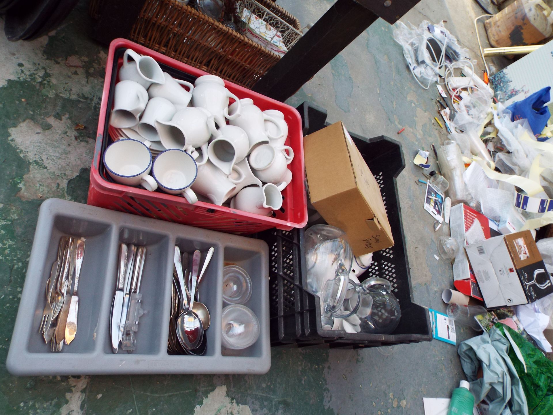 Quantity of Various Crockery, Cuttlery Trays etc. - Image 3 of 3