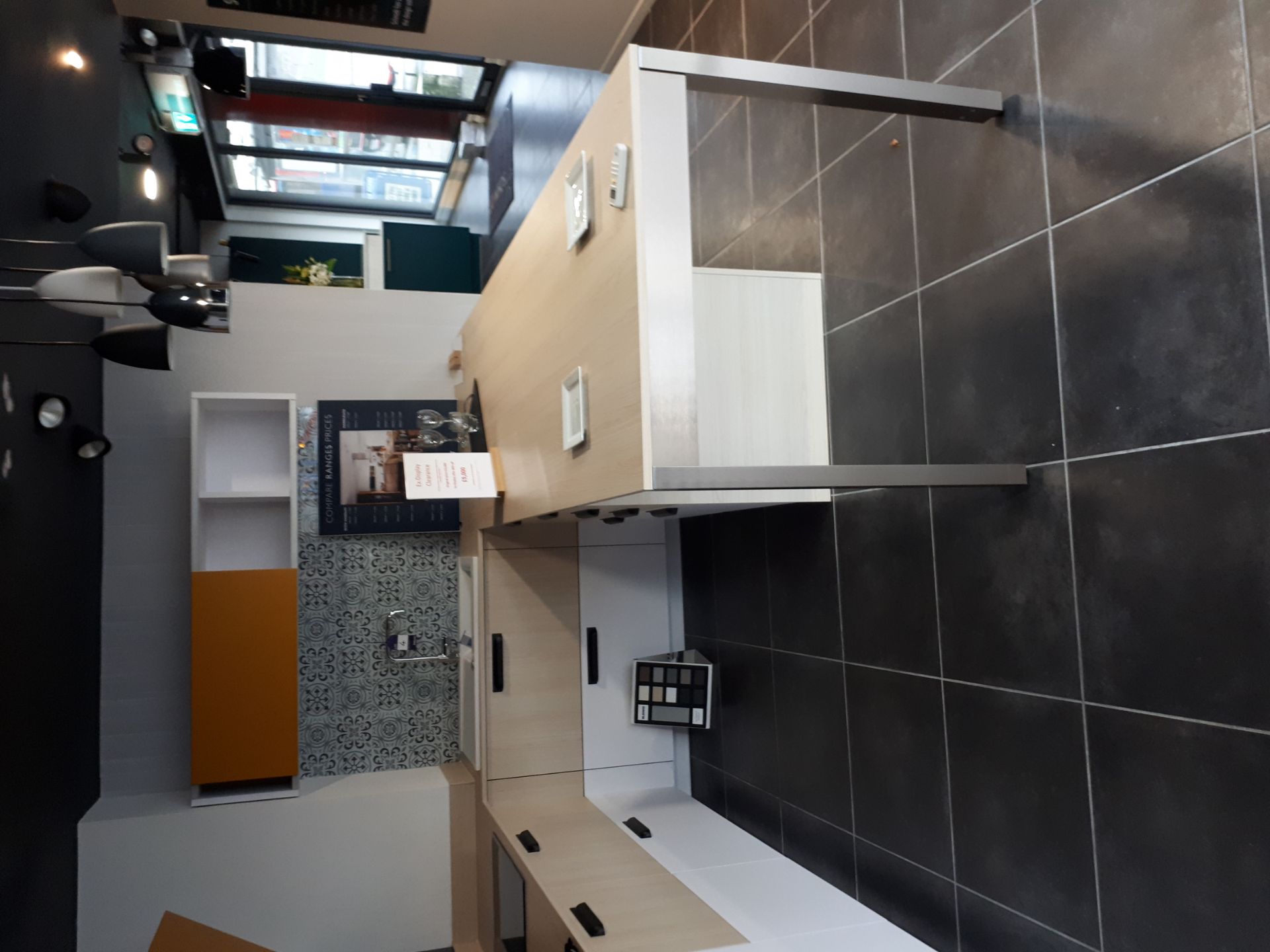 Schmidt Premium range display kitchen in Arcos Mix - Image 2 of 8
