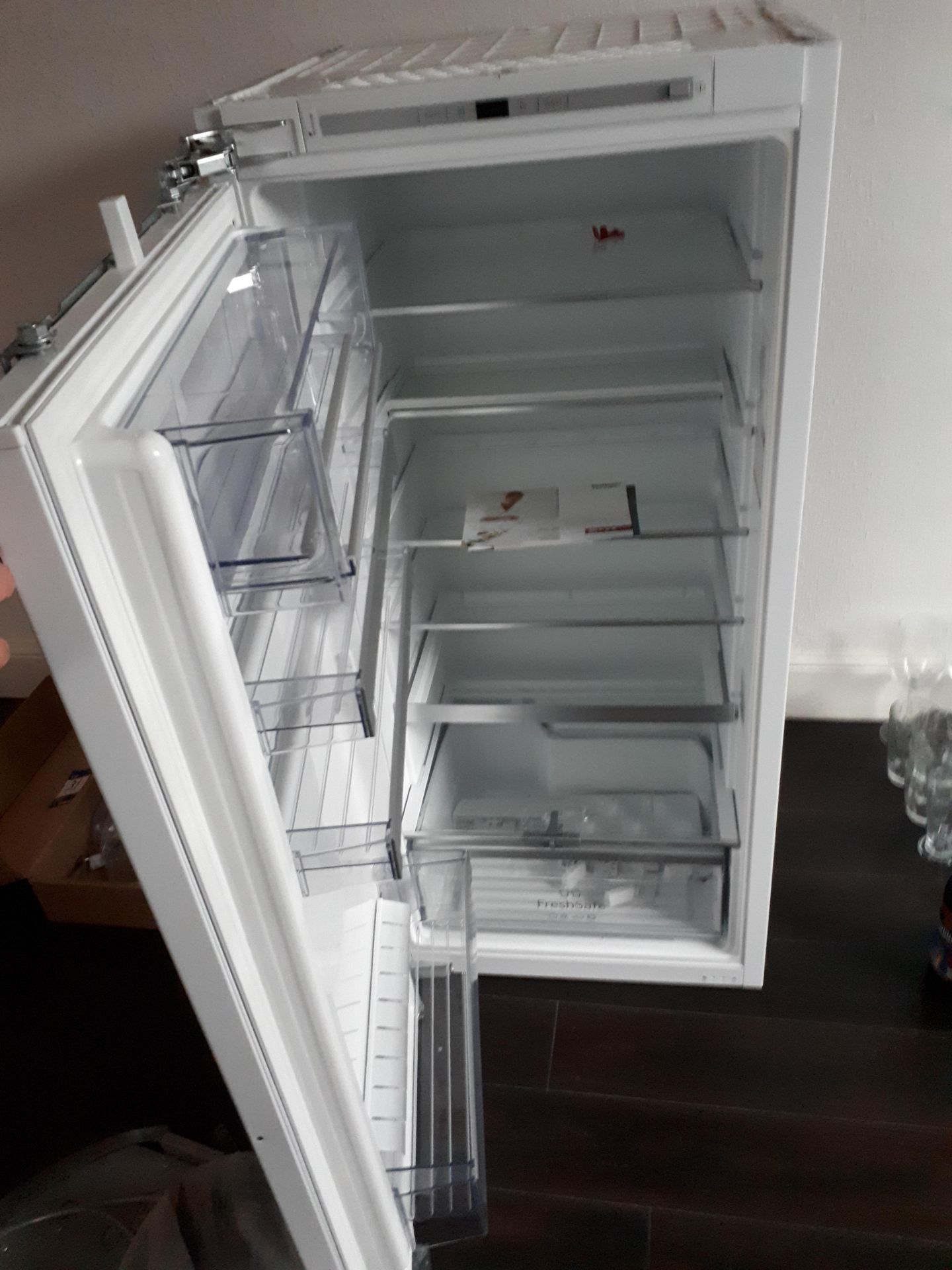 Neff K1121 Built In Medium Refrigerator - Image 2 of 2