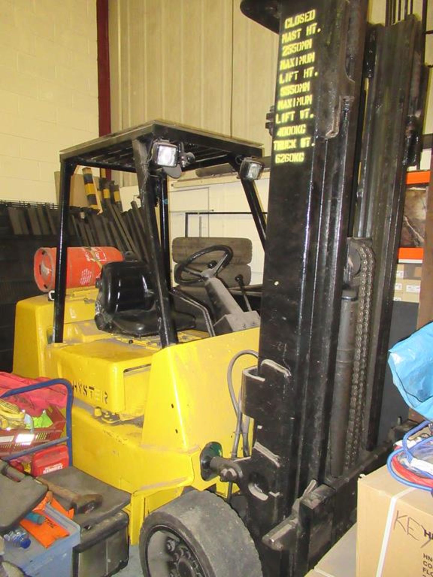 Hyster S4 OOXL Gas Powered Forklift - Image 9 of 14