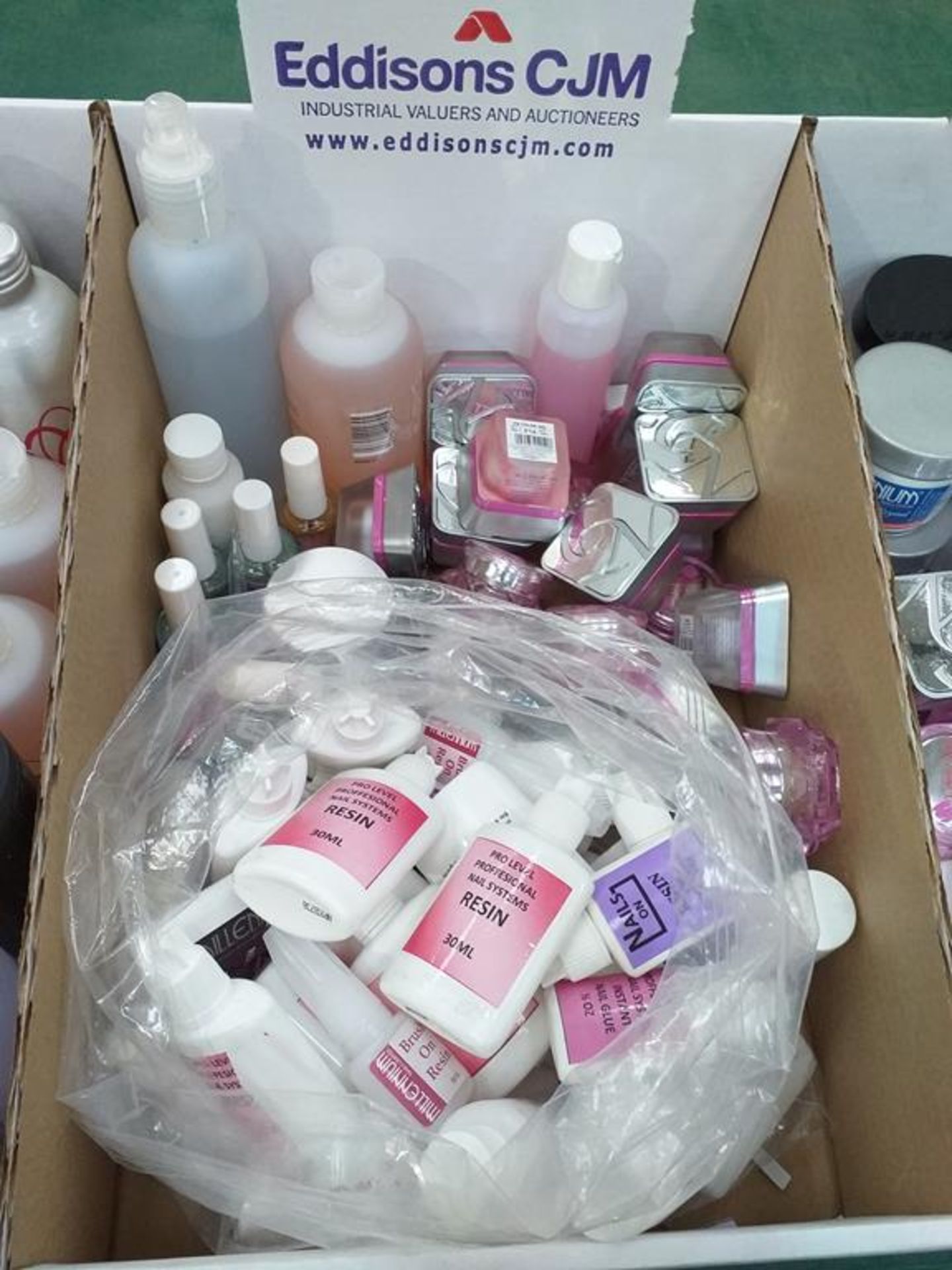 3 Boxes of manicure items - Image 8 of 14