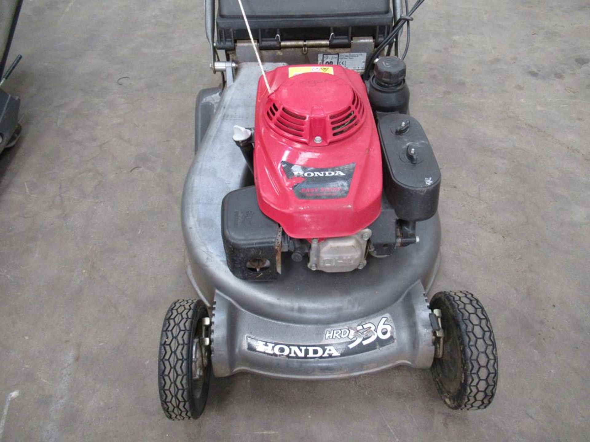 Honda HRD536QX 21" Rear Roller Lawnmower - Image 2 of 3