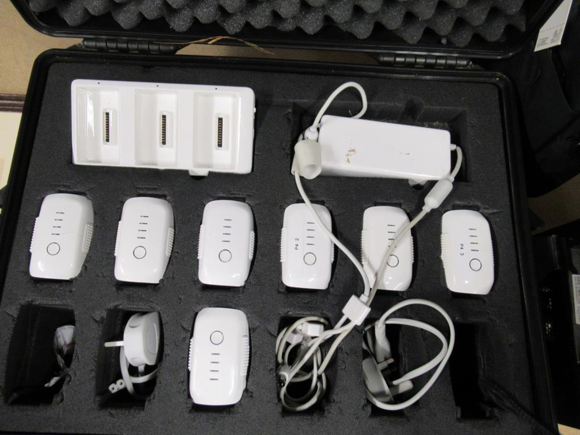 7 x DJI Phantom 4 Batteries, 2 x DJI Chargers and another and Hard Case - Image 3 of 4